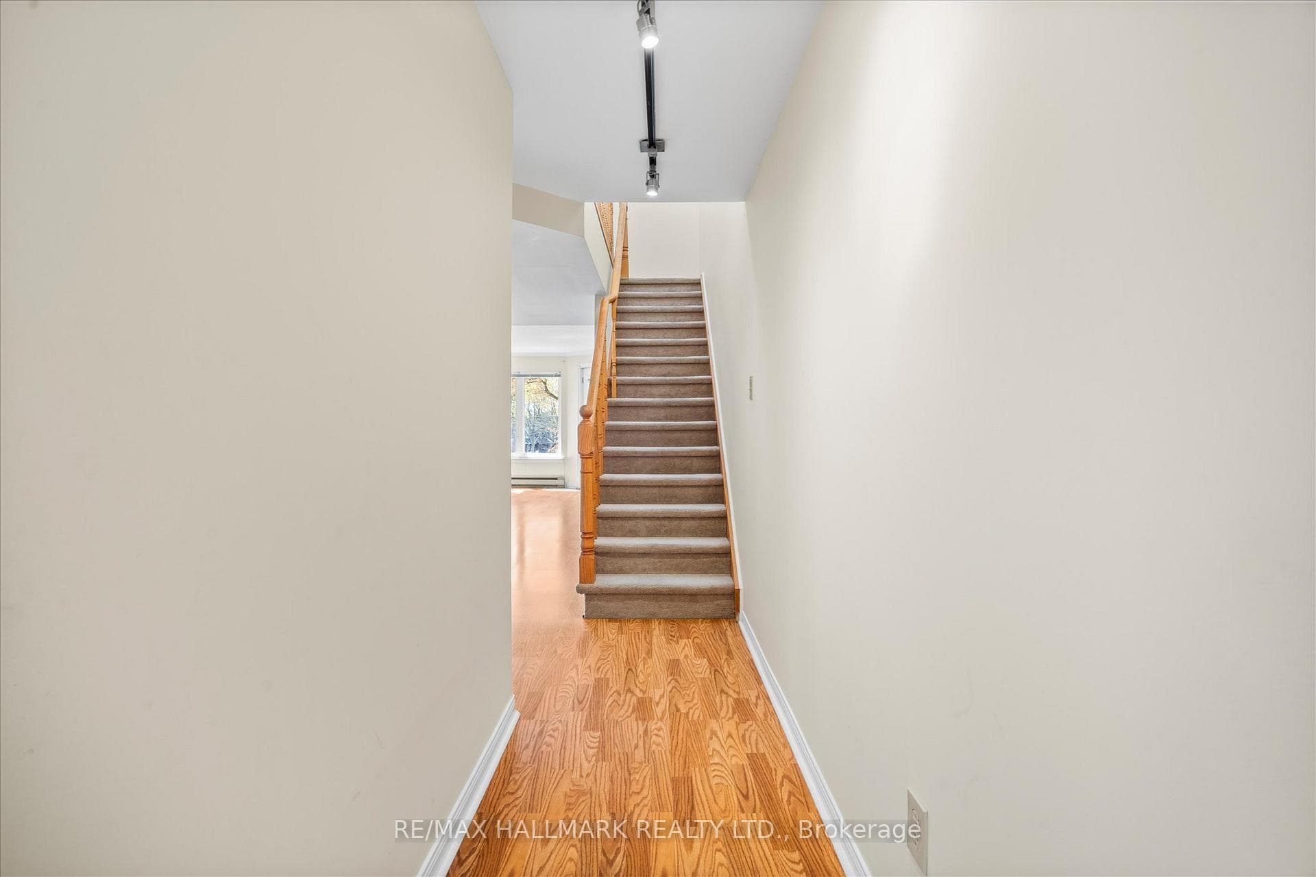 122 Glen Manor Drive Unit 1 photo 12
