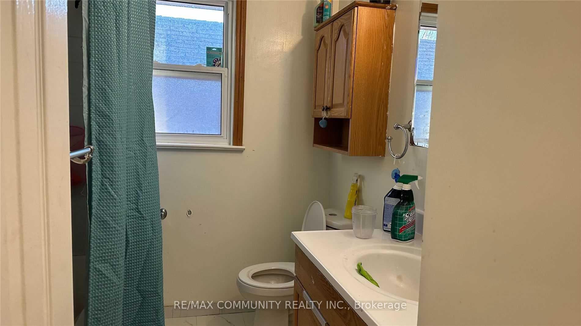 11 Ingrid Drive photo 9