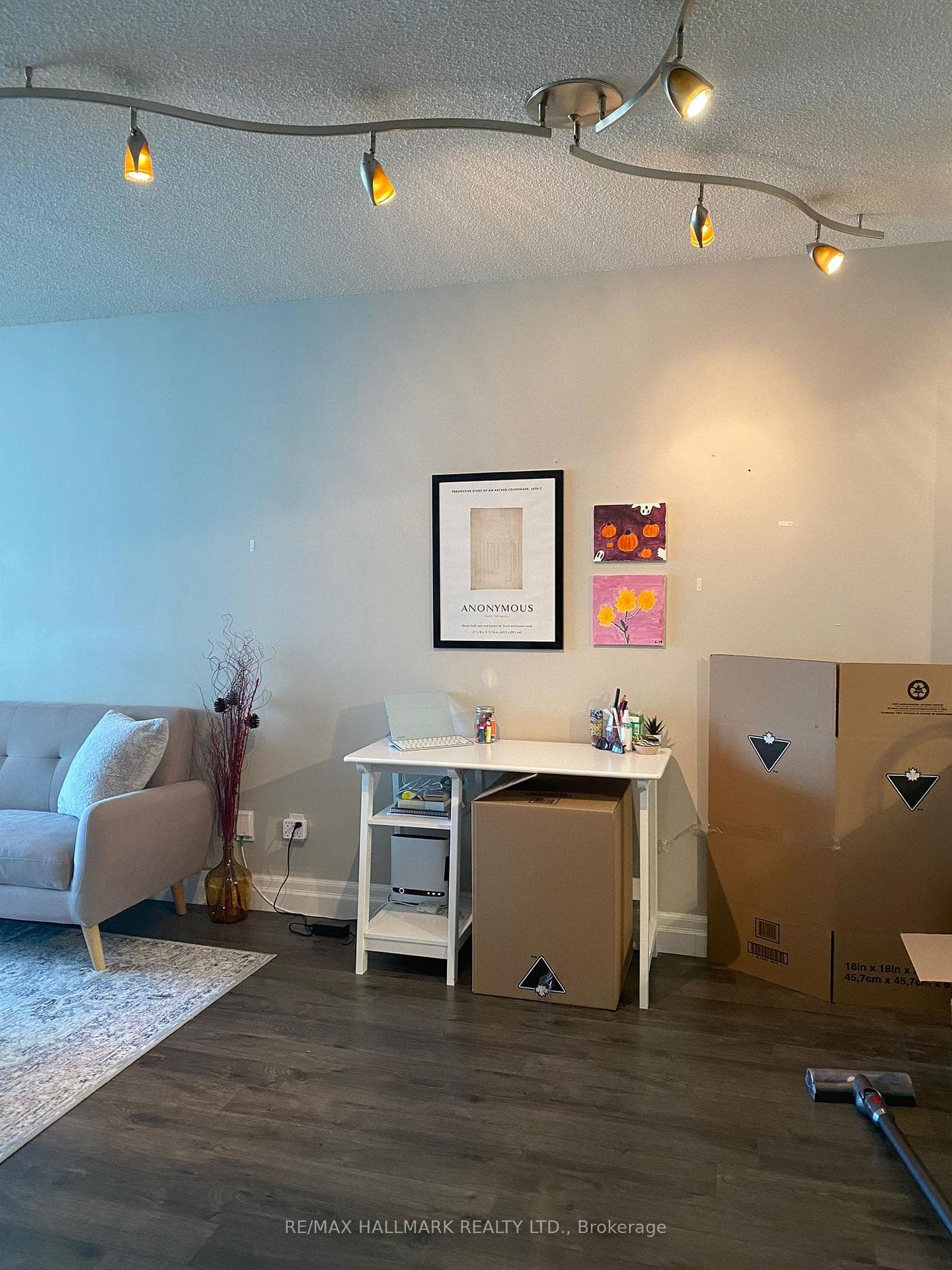 750 Bay Street Unit 2102 photo 10
