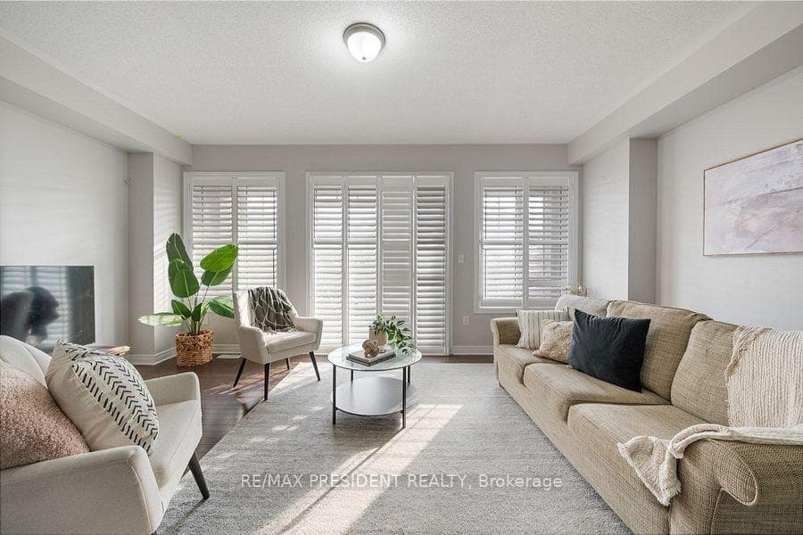 35 Fresnel Road photo 5