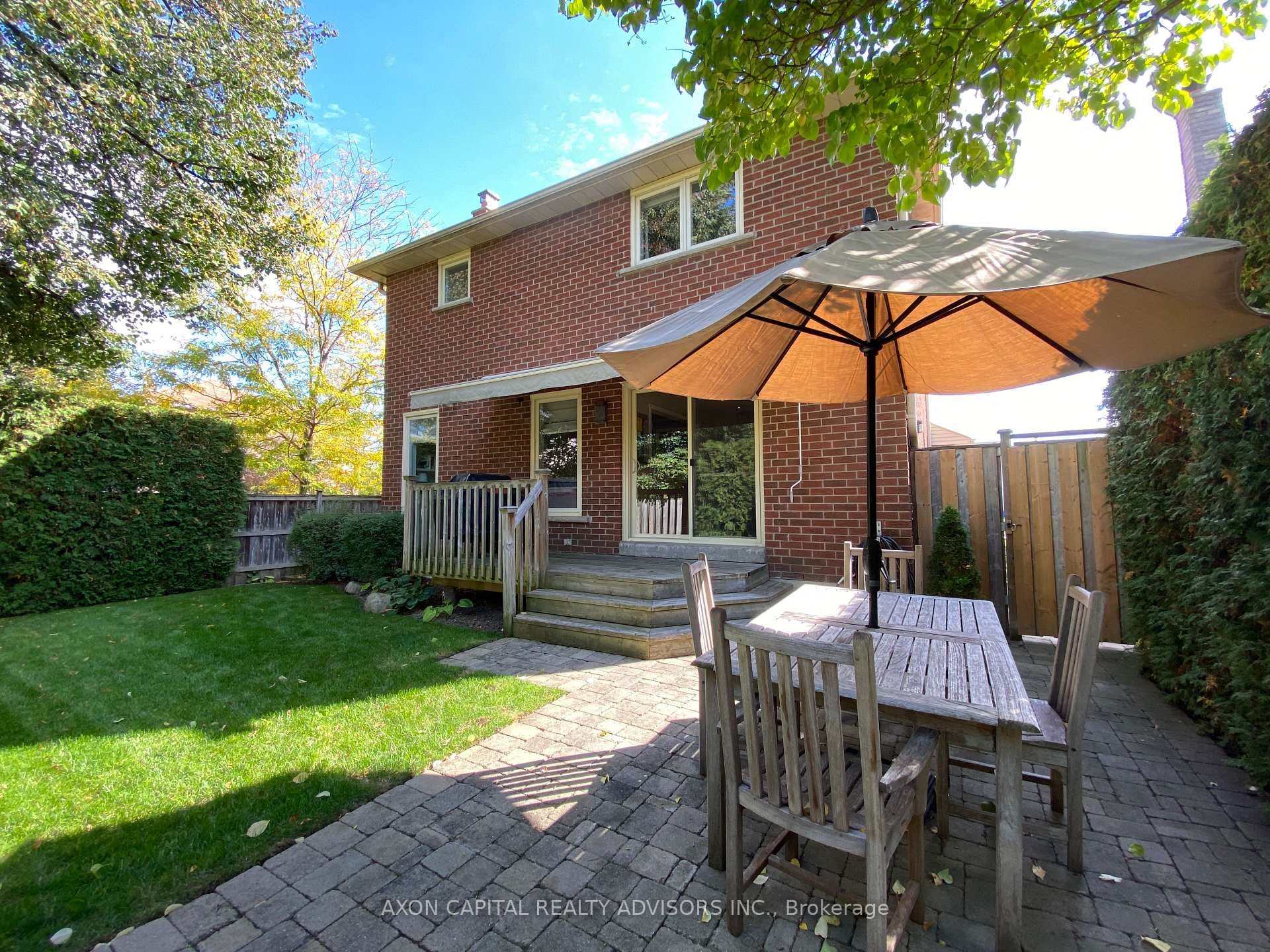 74 Eleanor Circle photo 22