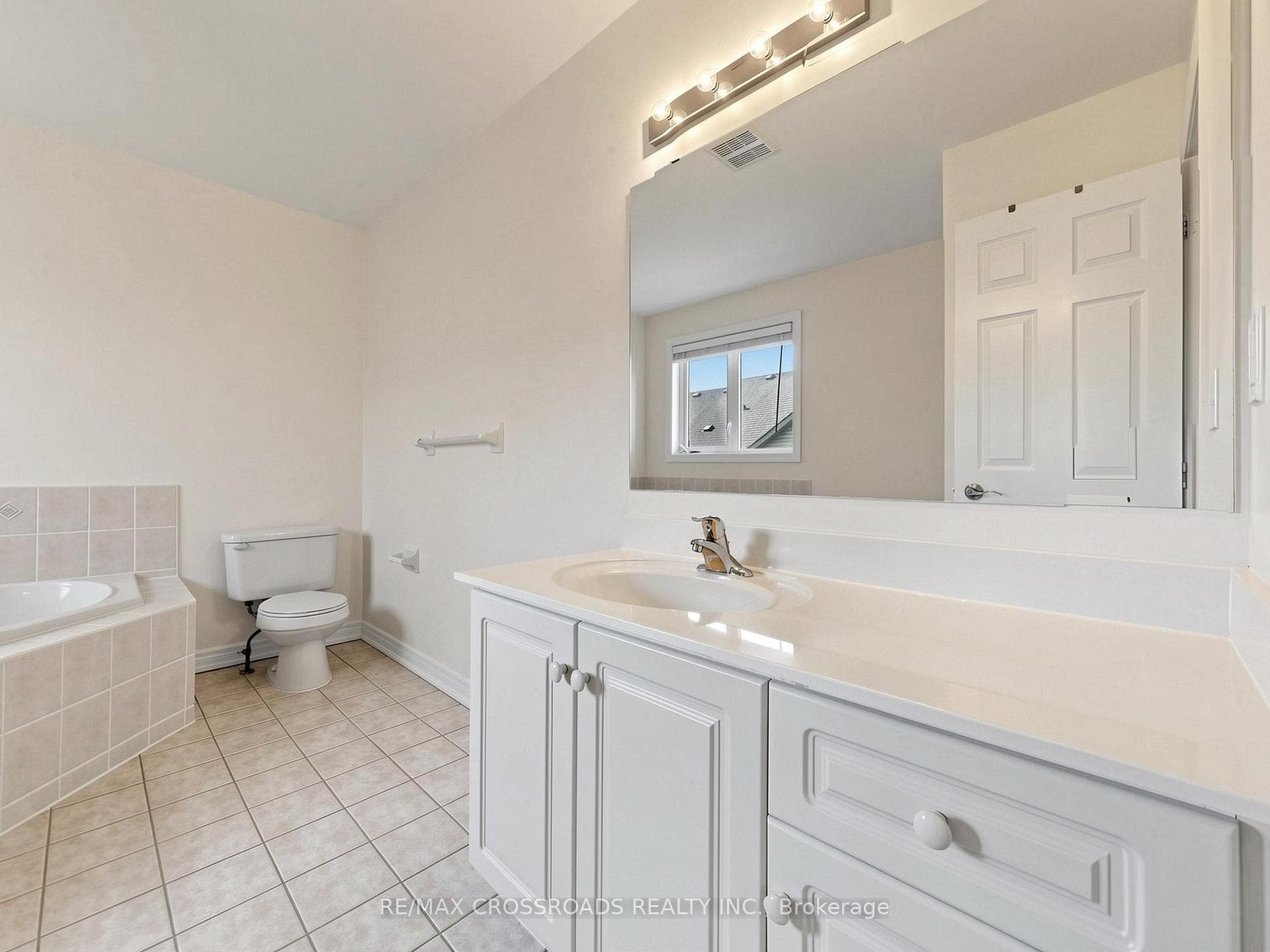 52 DREW KELLY Way photo 20