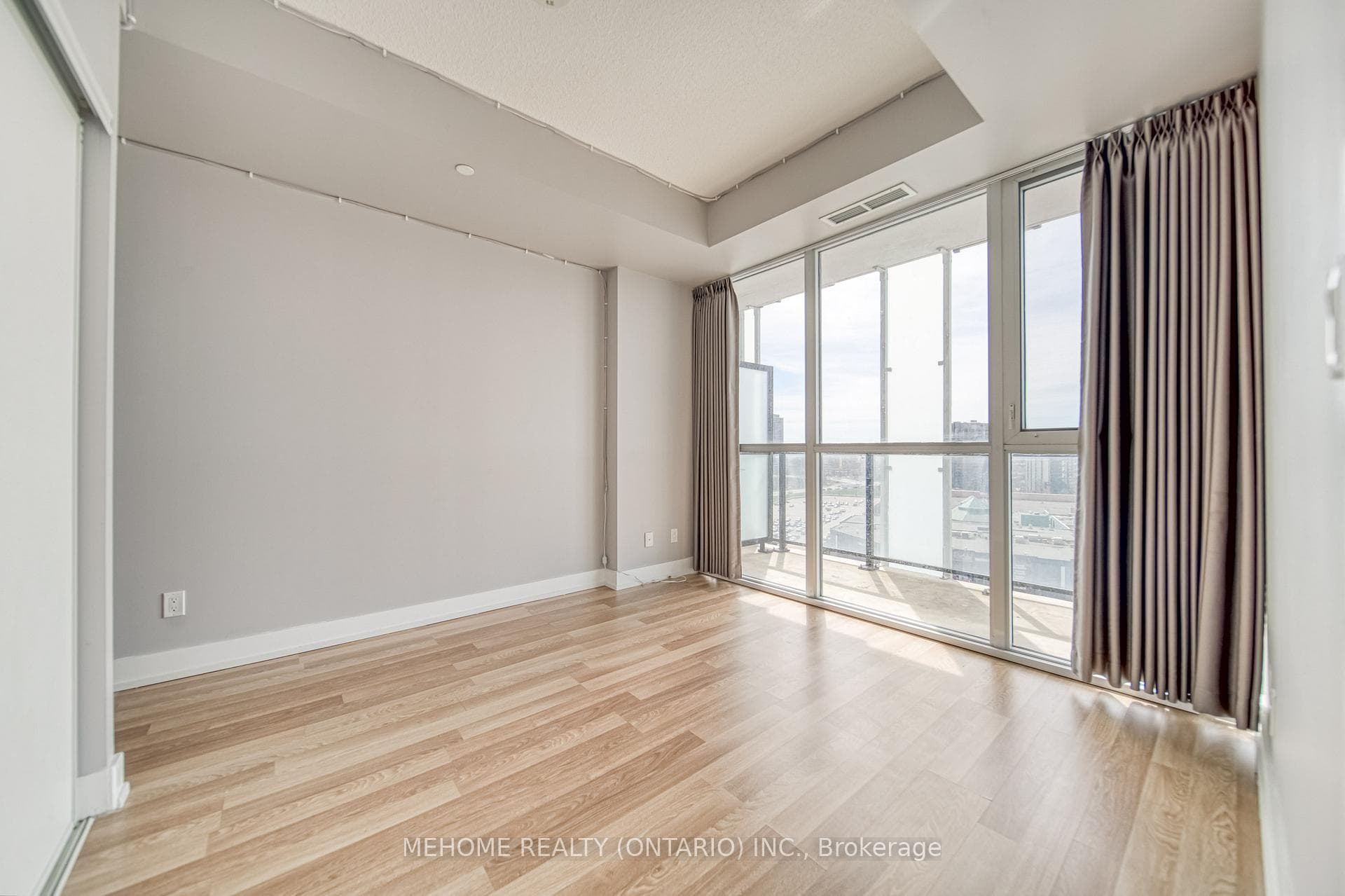 150 Fairview Mall Drive Unit 1302 photo 14