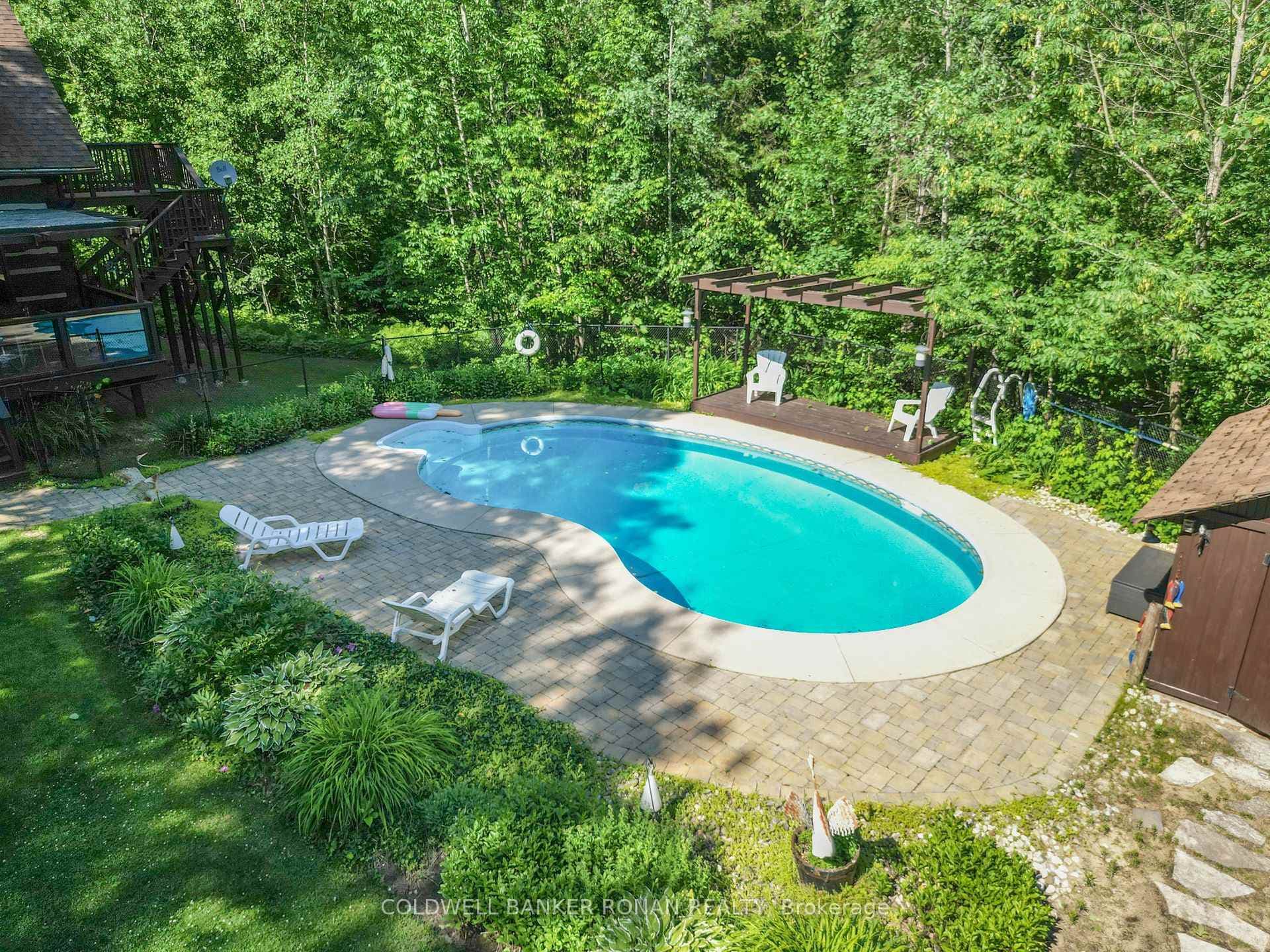 71 Forest Hill Drive photo 36
