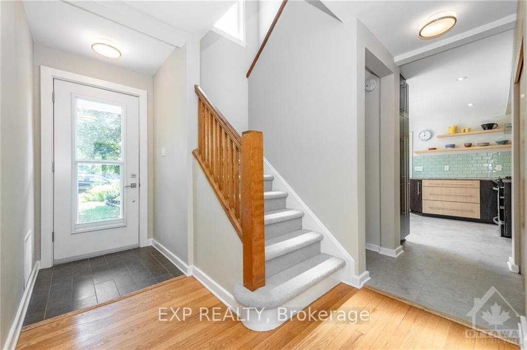 1478 PORTAL Street photo 4