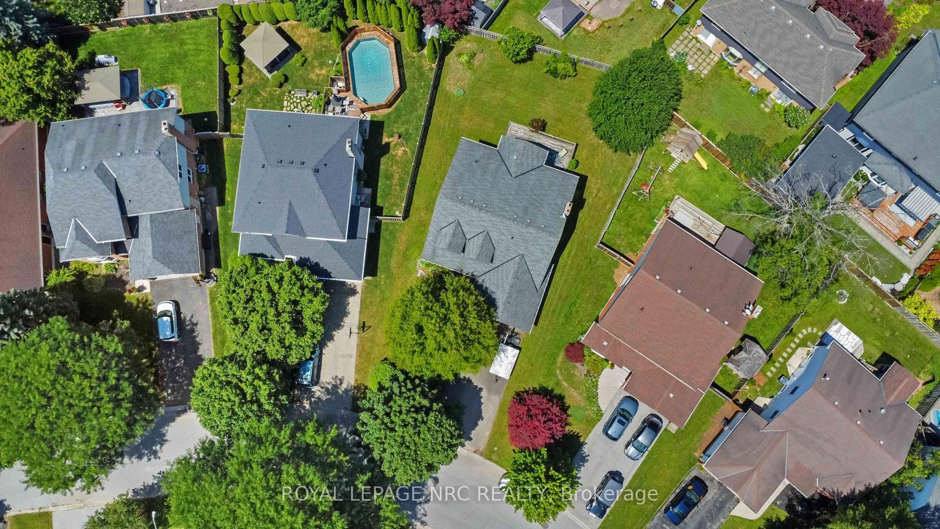 23 Woodside Square photo 36