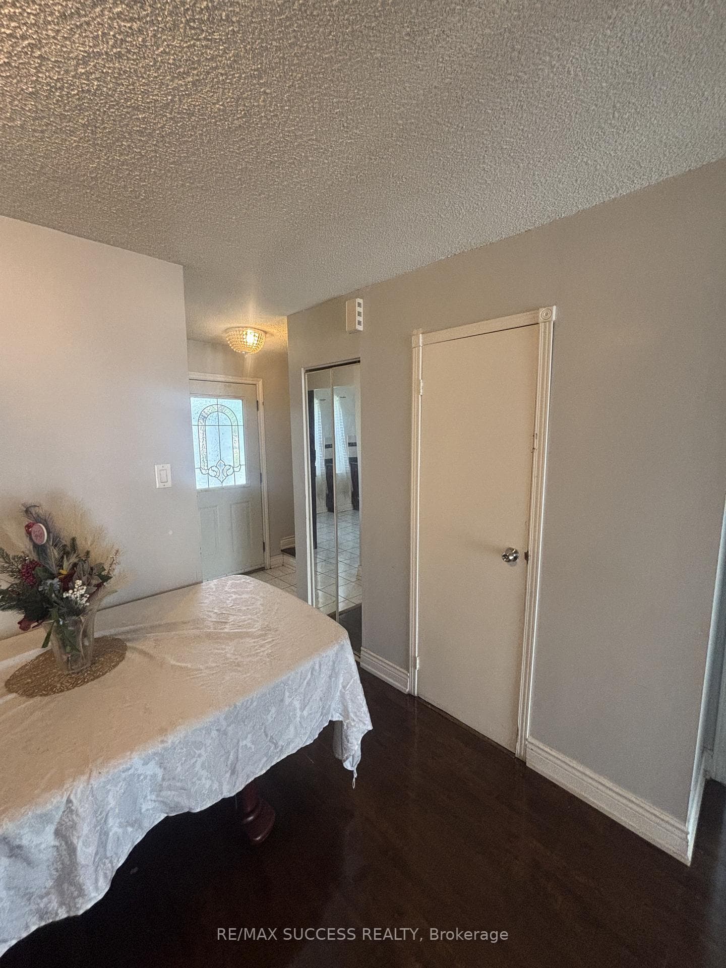 29 Horseley Hill Drive photo 6