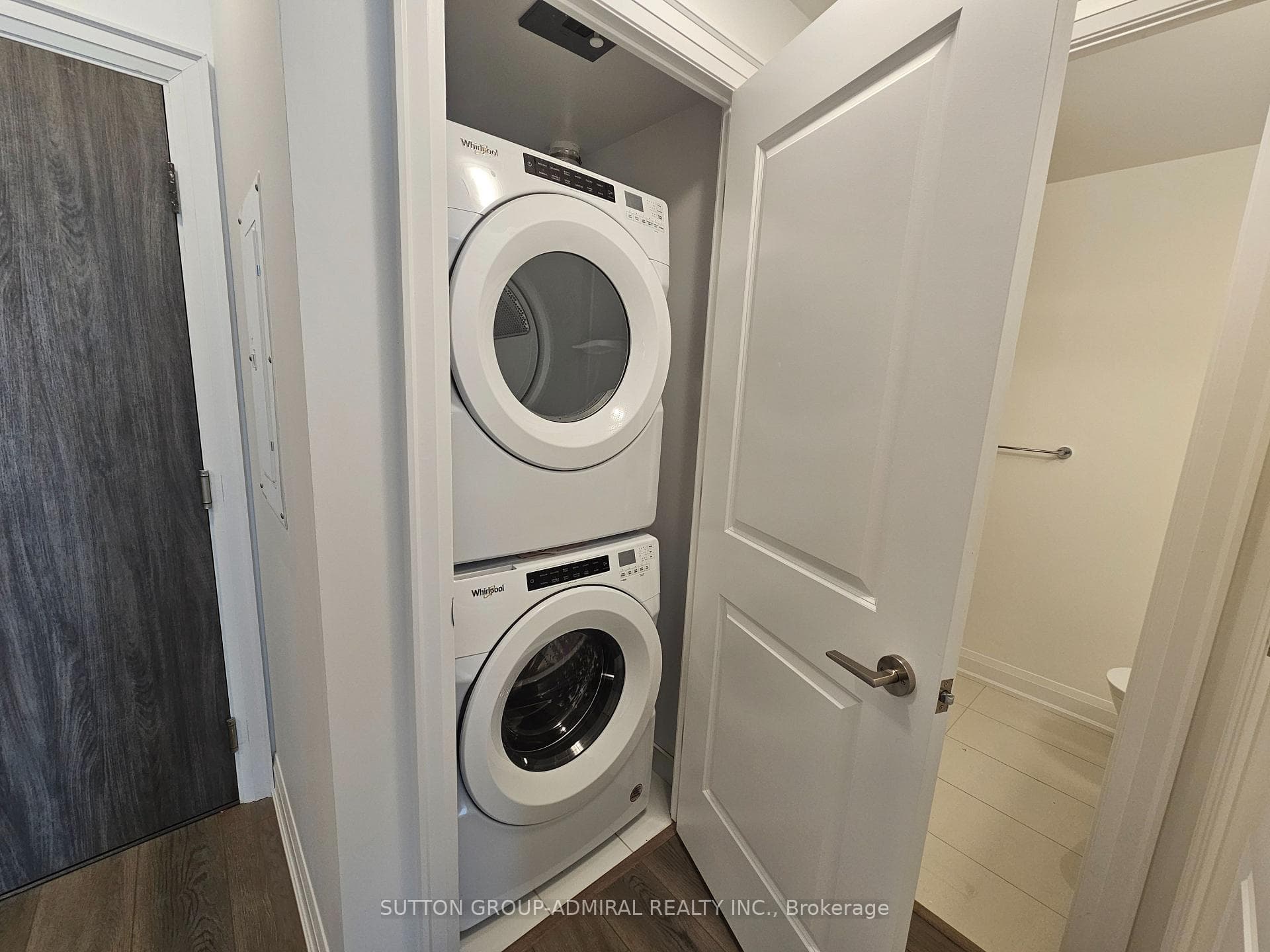 20 Gatineau Drive Unit 1010 photo 18