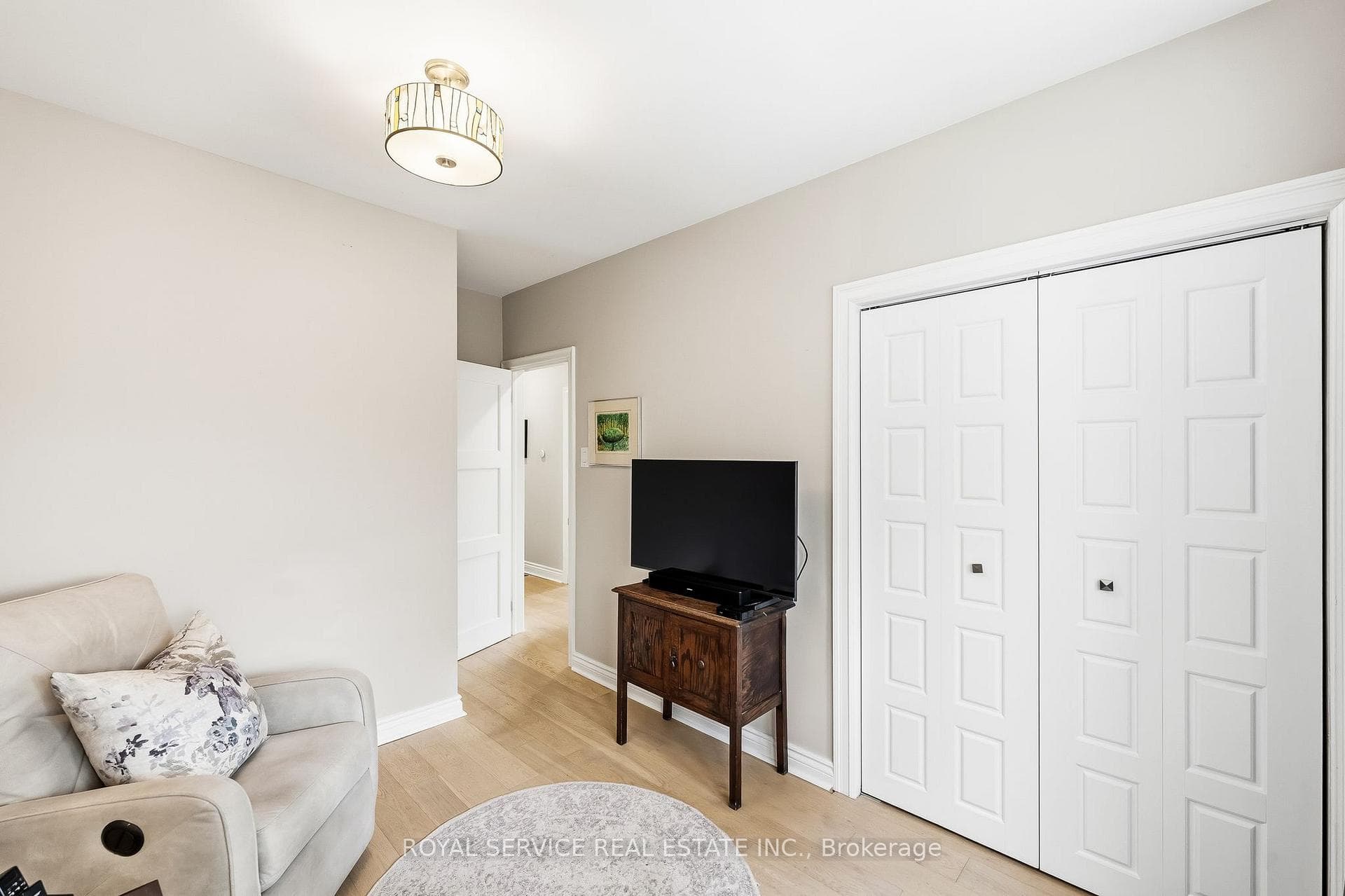 44 Springbrook Road photo 30
