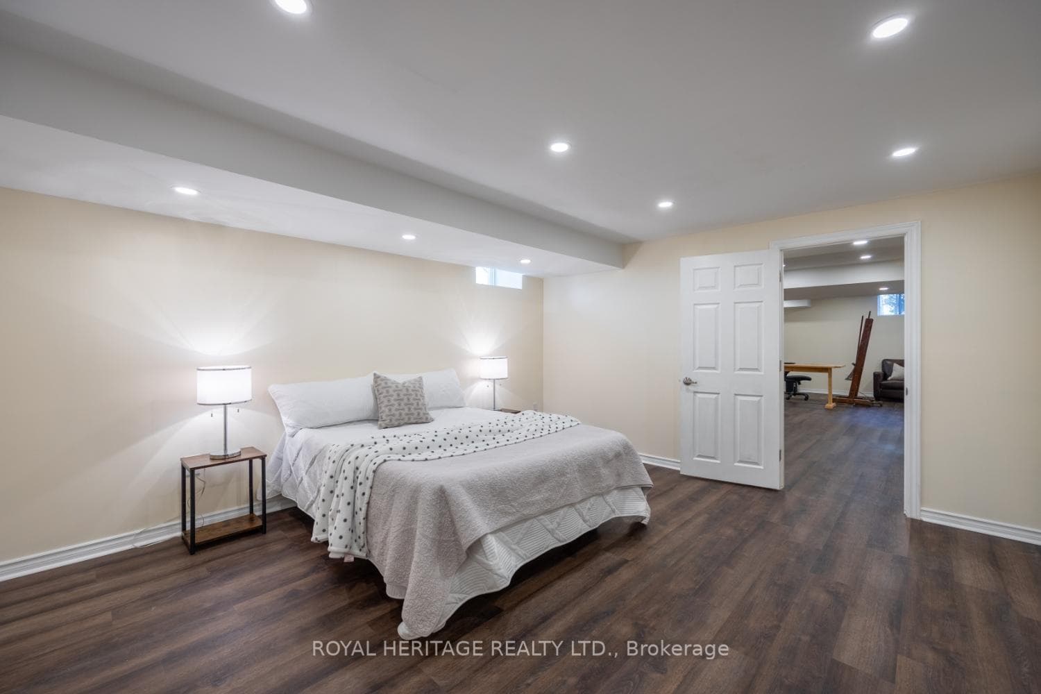 25 Oswell Drive photo 33