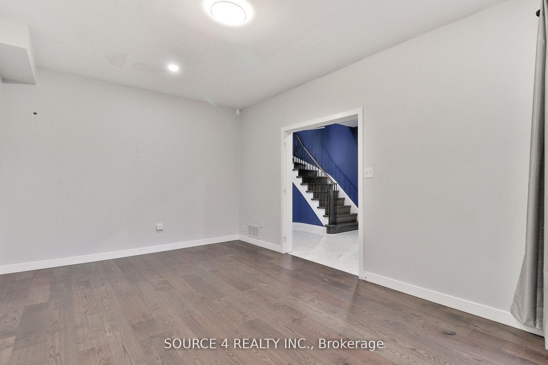 262 Livingstone Street photo 7