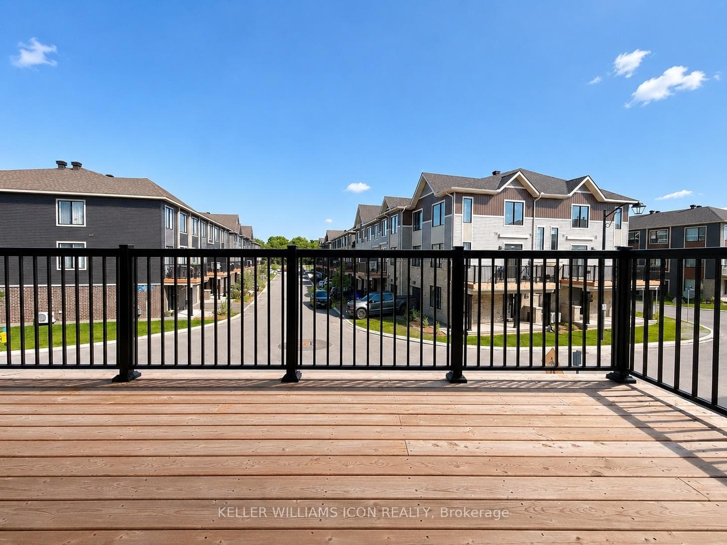 349 Clearpath Private photo 21