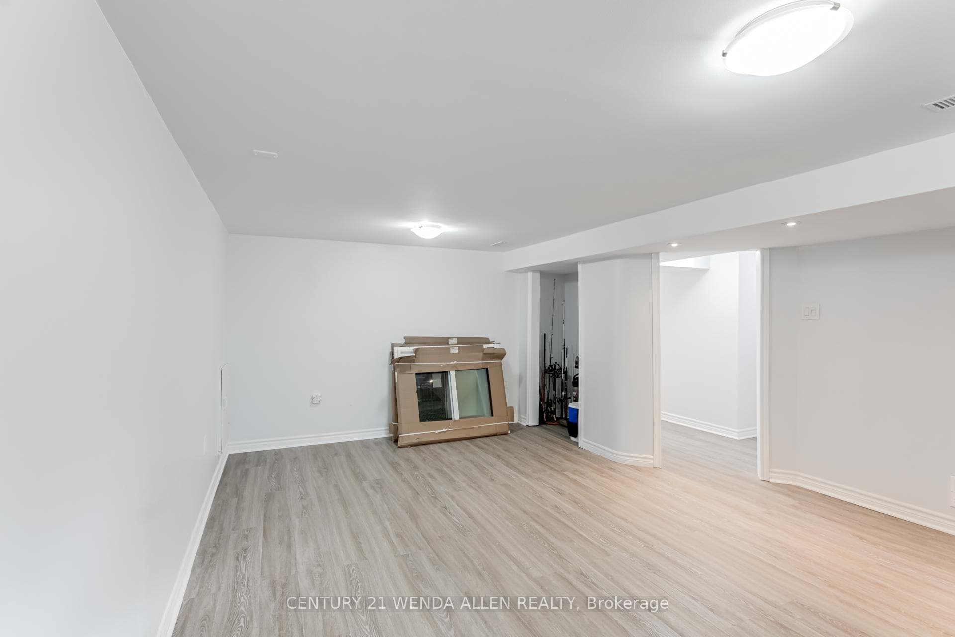14 Manvers Drive photo 42