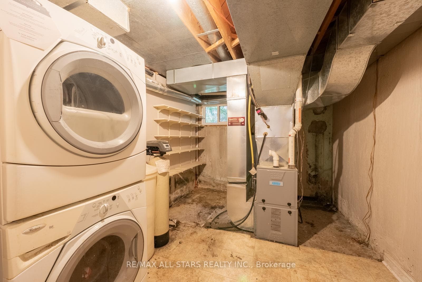 111 Manitoba Street photo 32