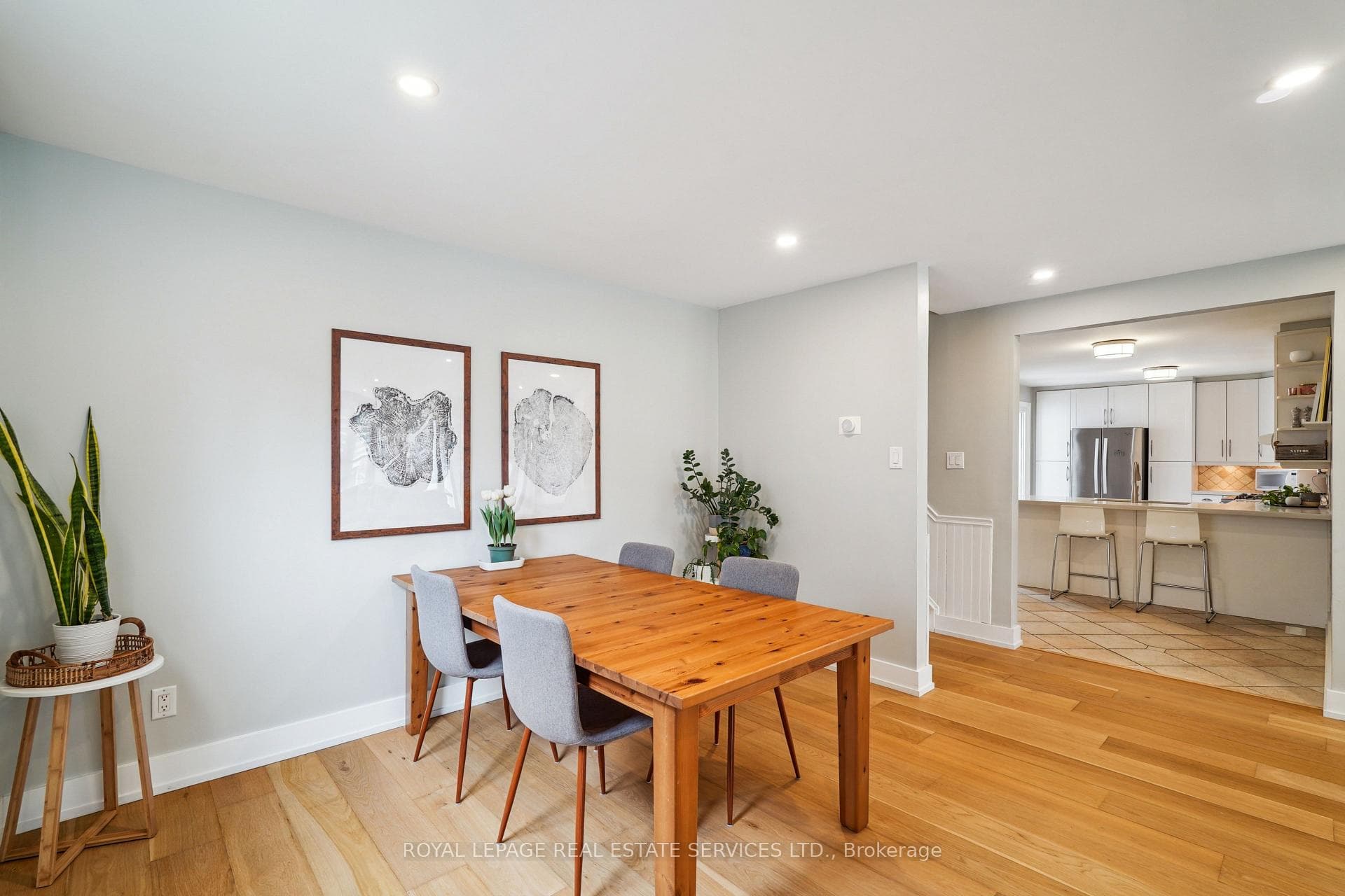 1269 Forest Hill photo 7
