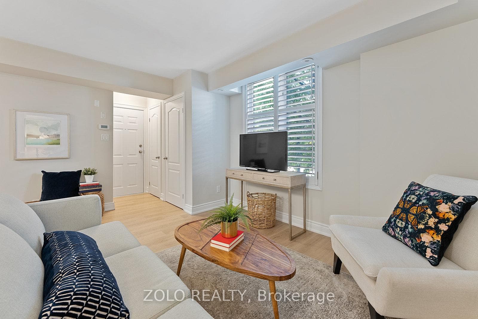 10 DOURO Street Unit 534 photo 4