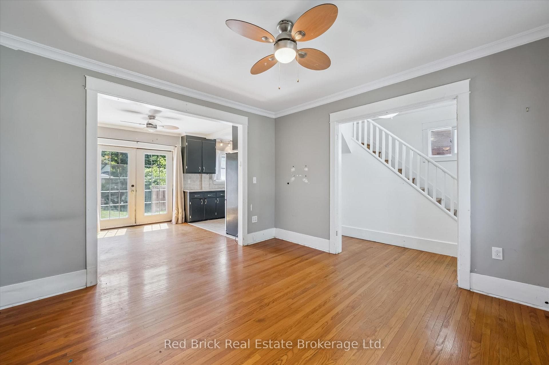 241 Victoria Road photo 8