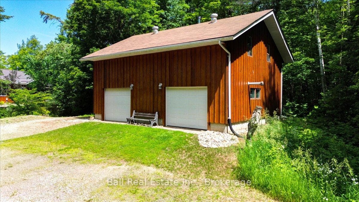 240 Stringer Drive photo 18