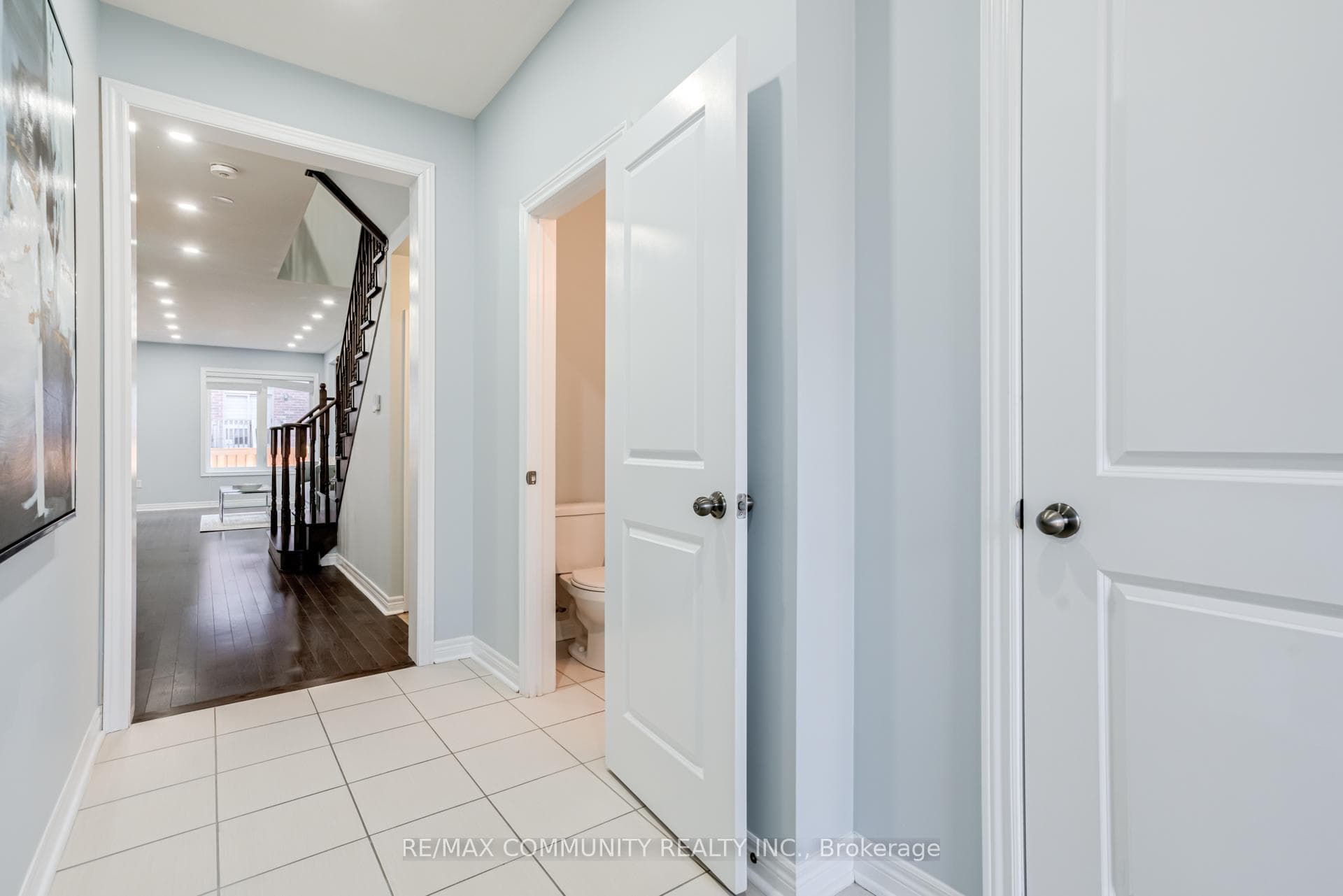 31 Padbury Trail photo 5