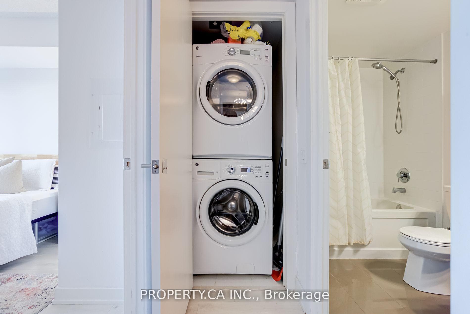 2220 Lake Shore Boulevard Unit 516 photo 14
