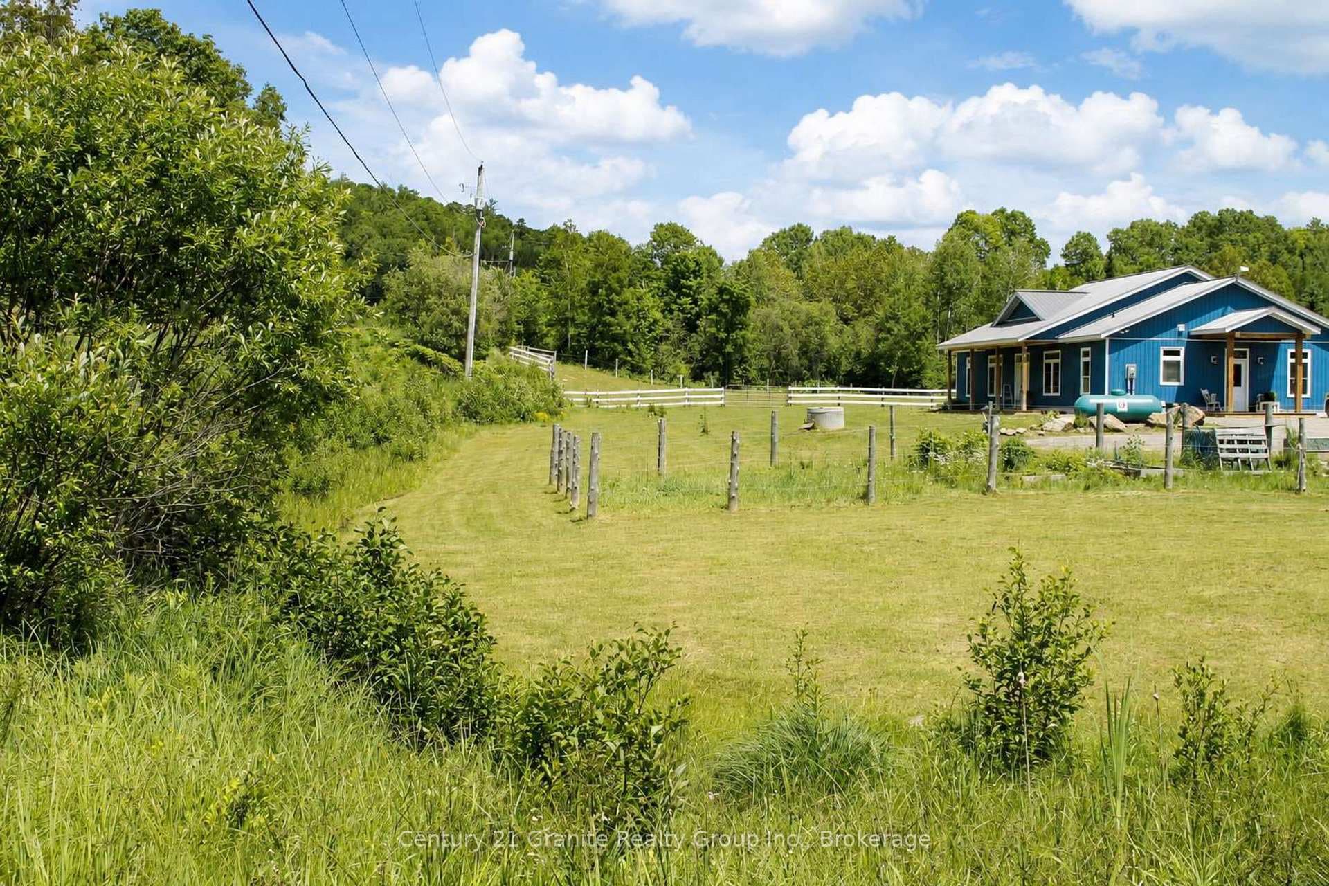 704 Lakeview Road photo 27