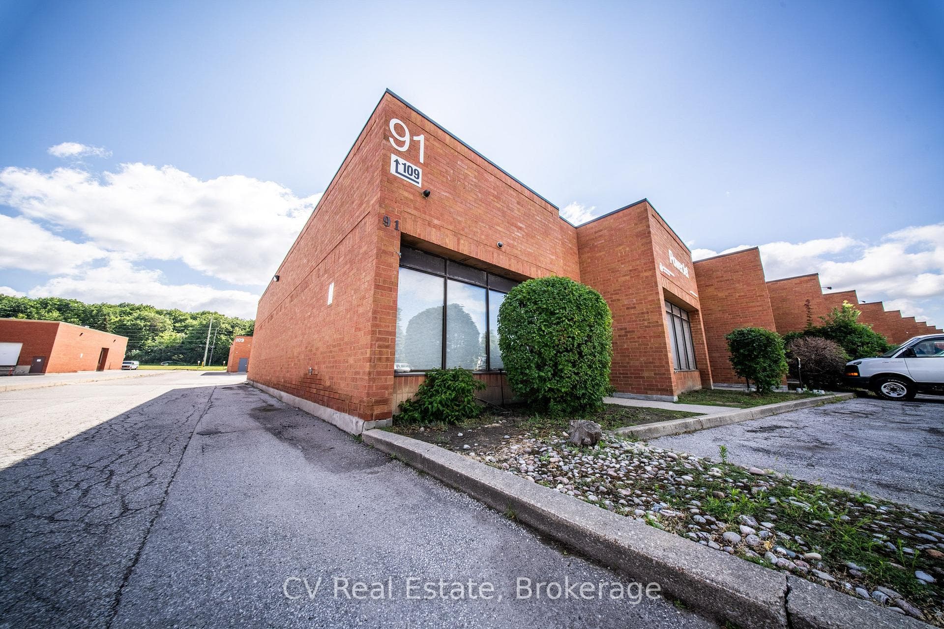 91 Fernstaff Court Unit 12 photo 8