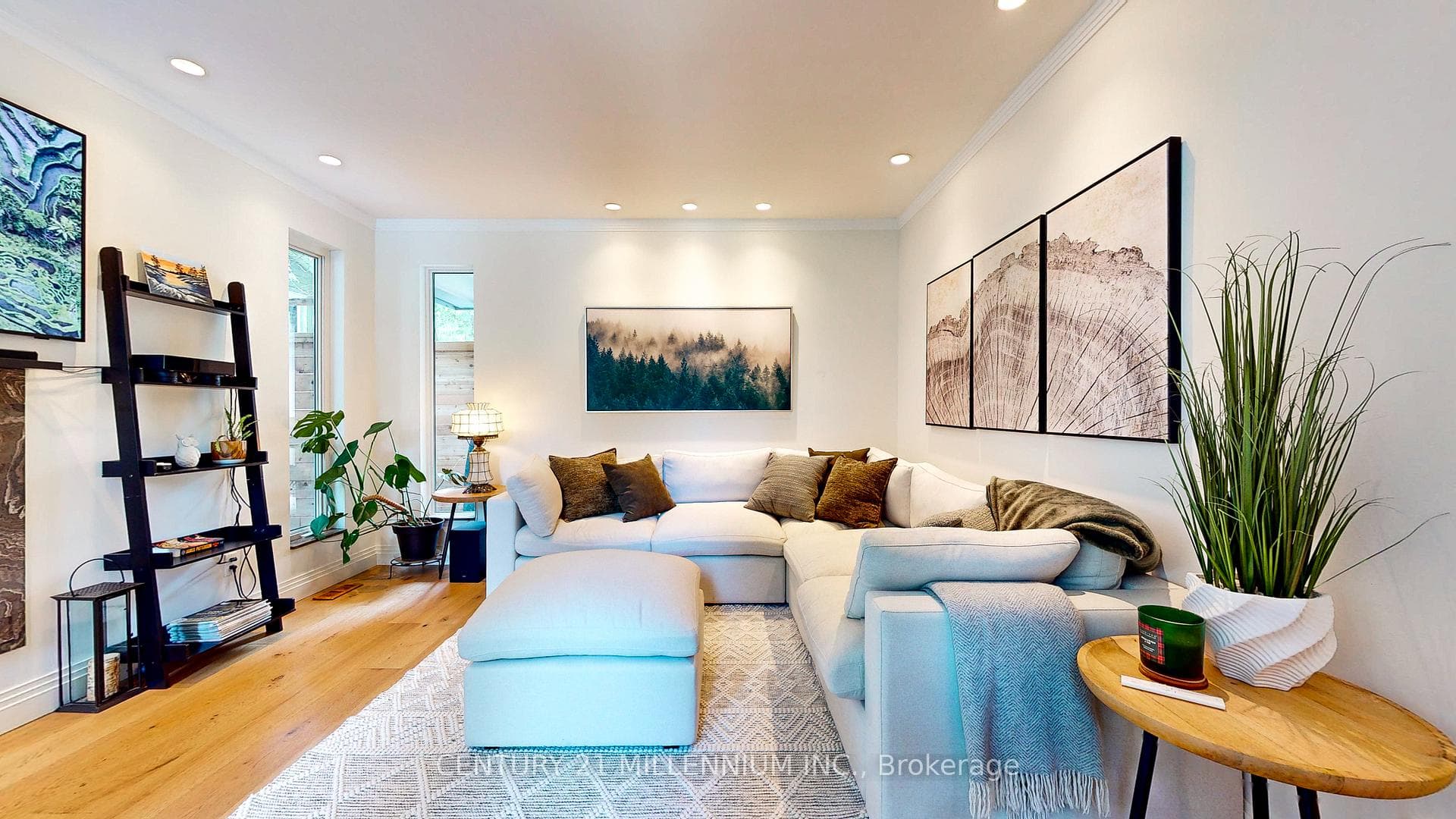10 Sunset Court photo 14