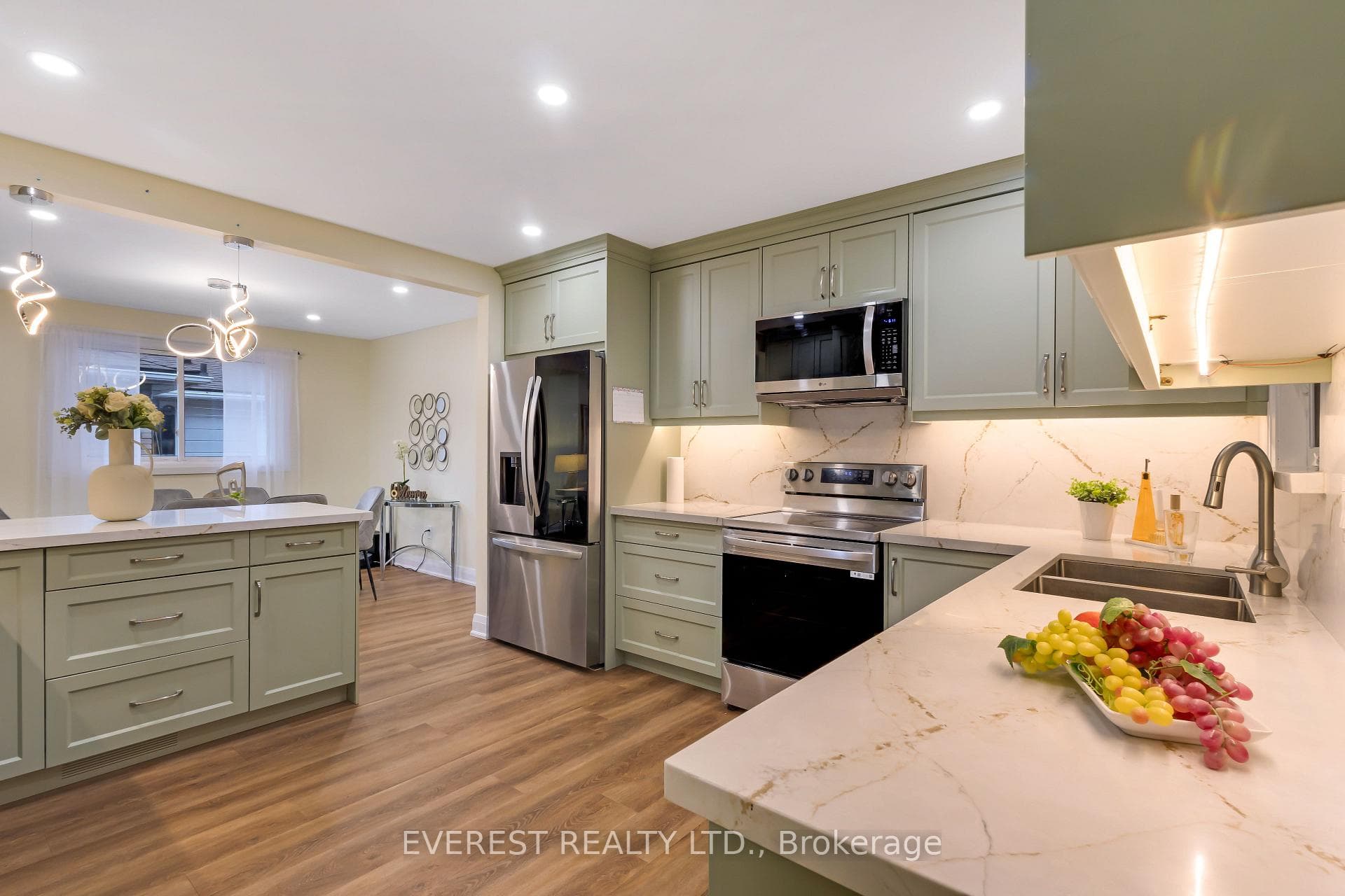 27 Lavina Crescent photo 19