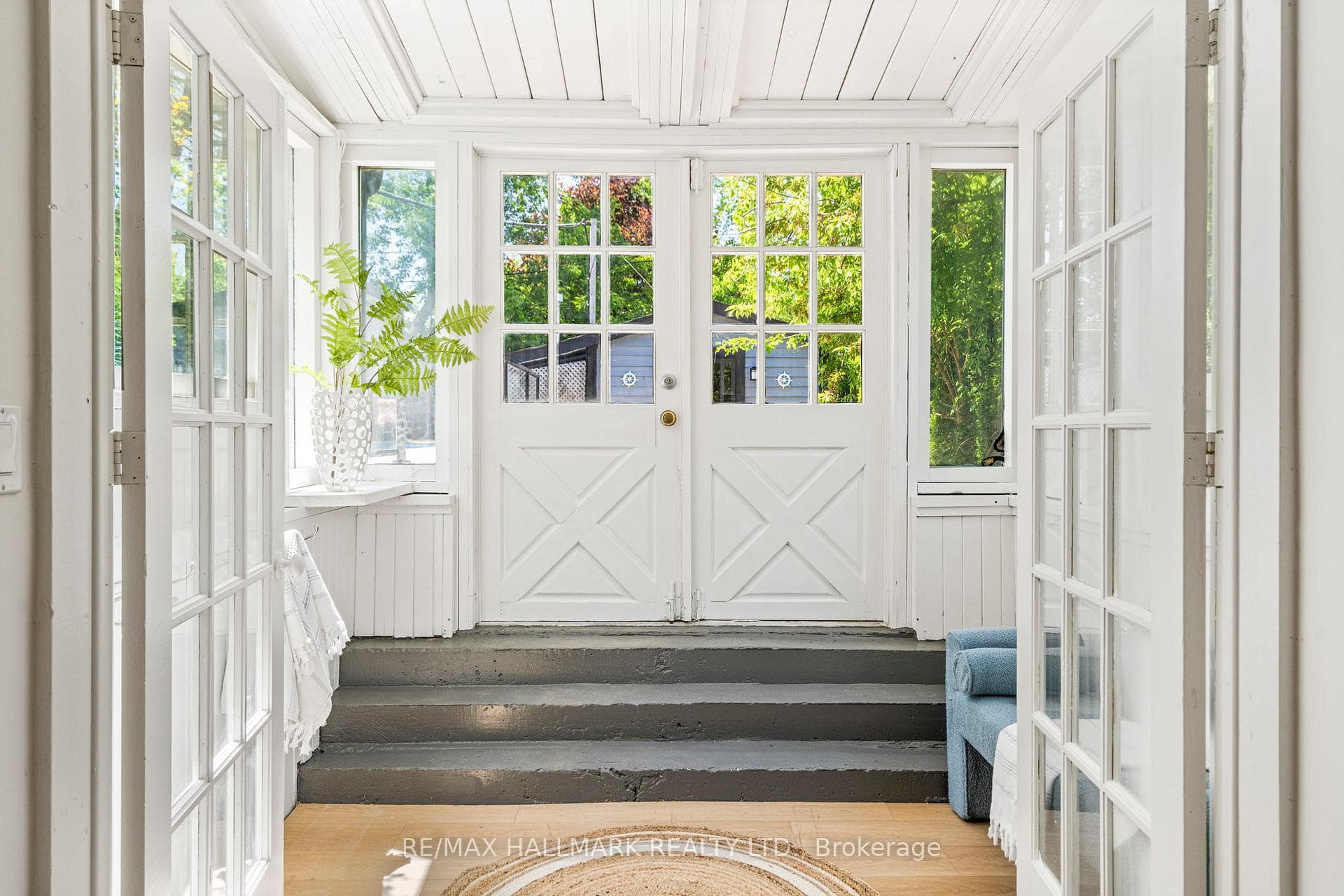 64 Sharpe Street photo 22