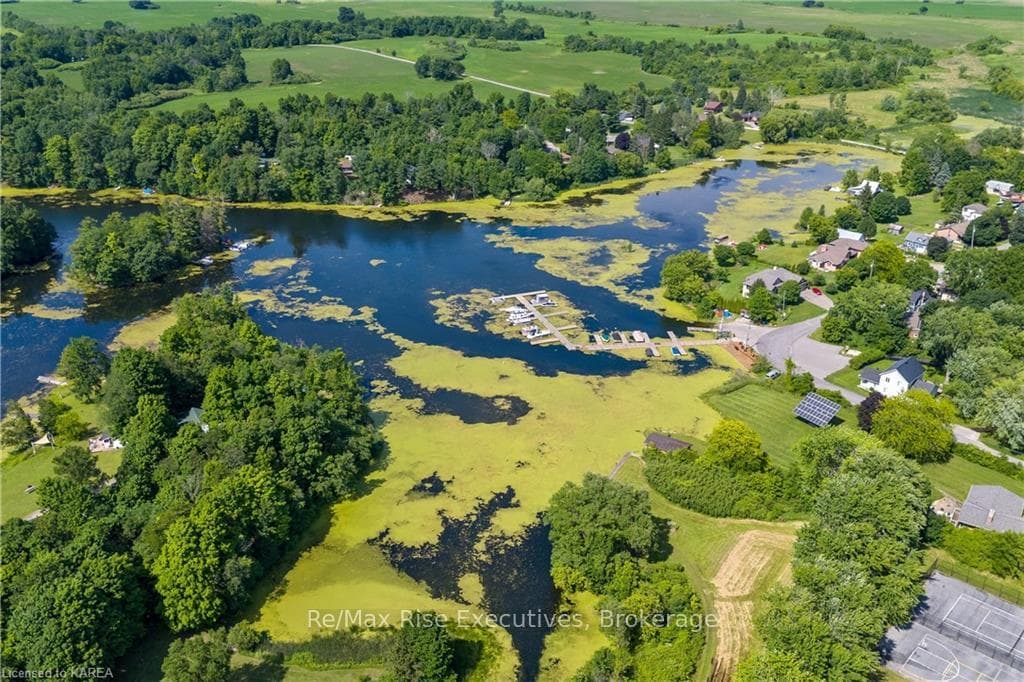 110 HASKINS POINT Road photo 39
