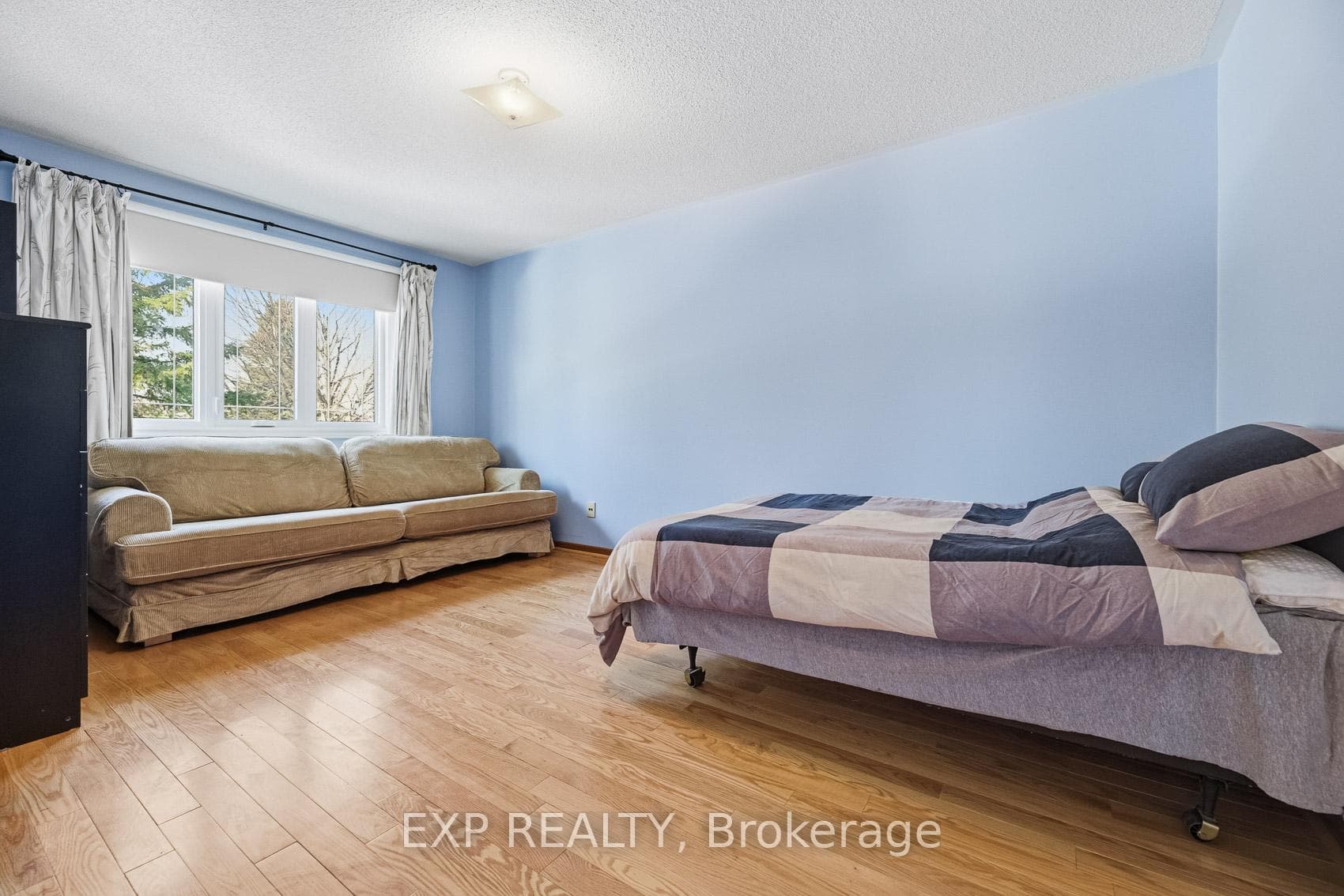 81 Southgate Crescent photo 25