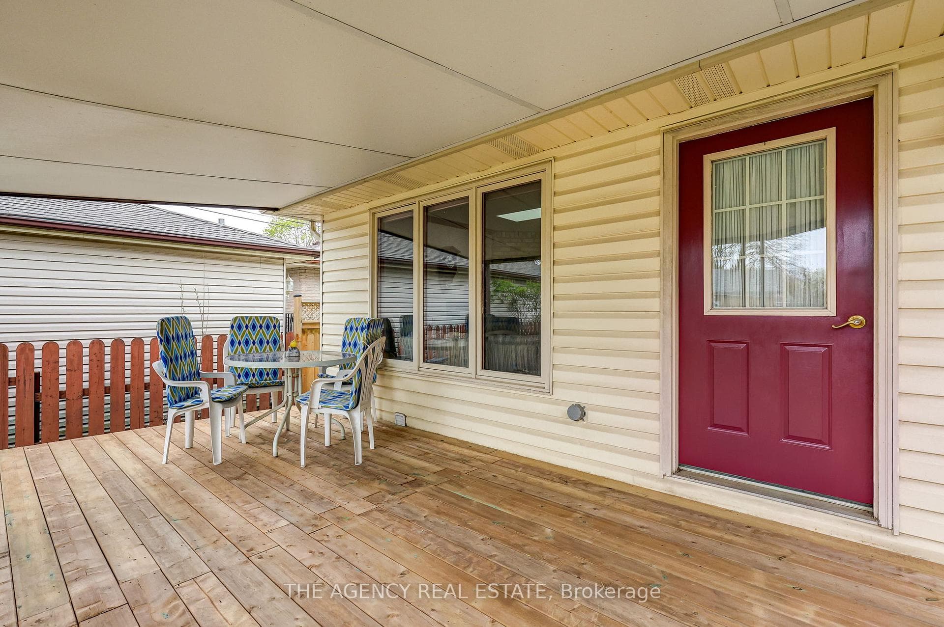 57 Laurentian Drive photo 41