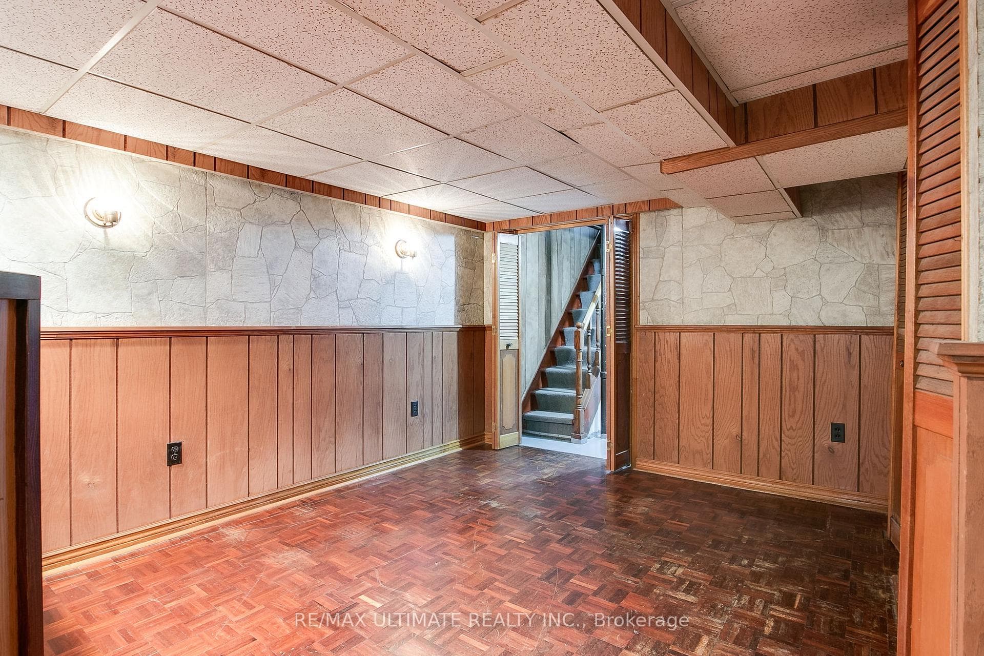 63 Gladstone Avenue photo 35