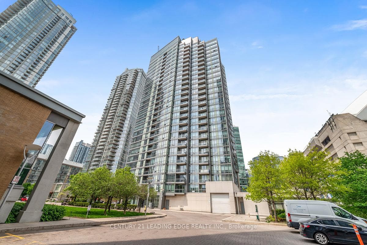 3 Navy Wharf Court Unit 1006 photo 2