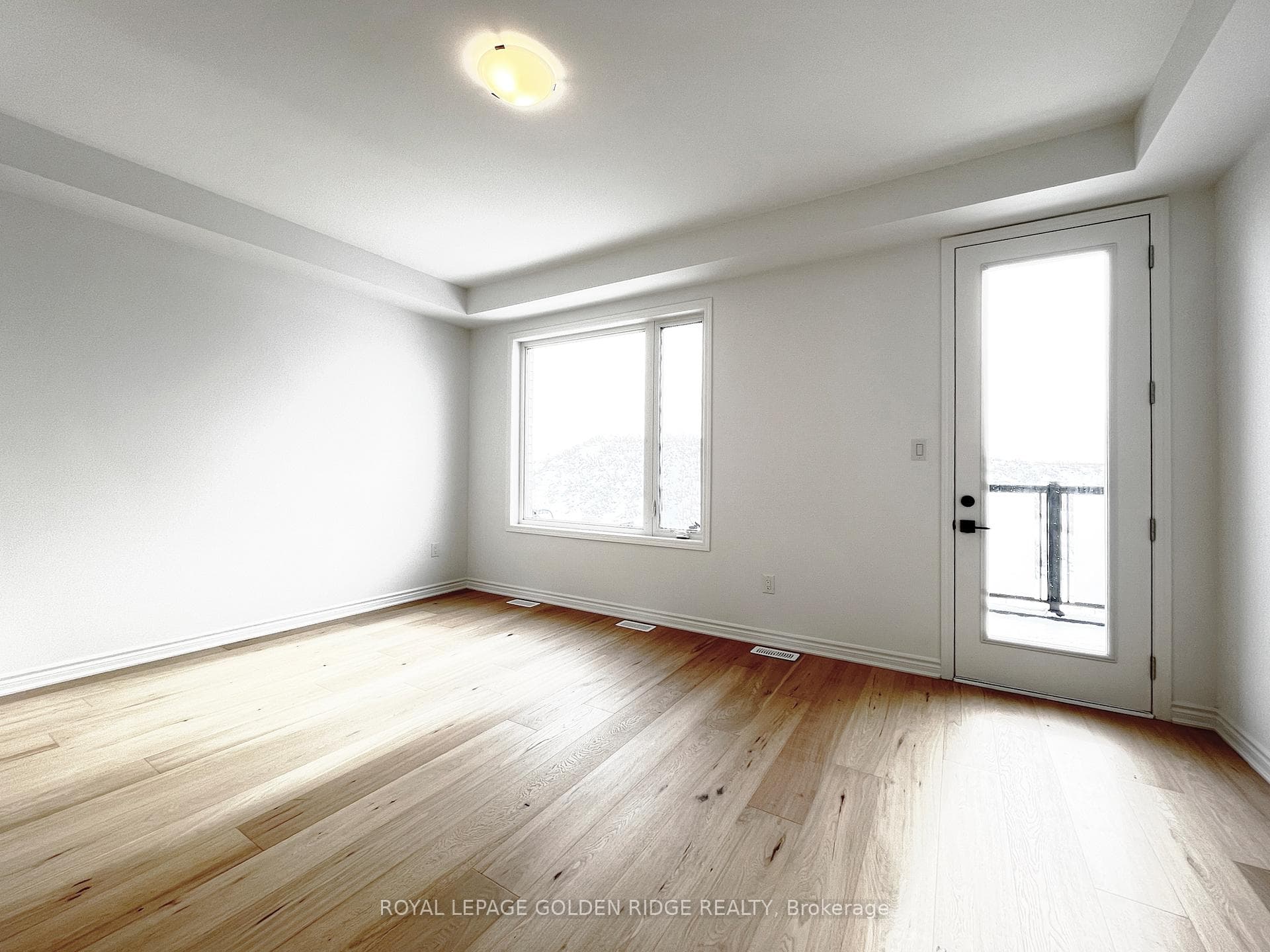 34 Azure Drive photo 11