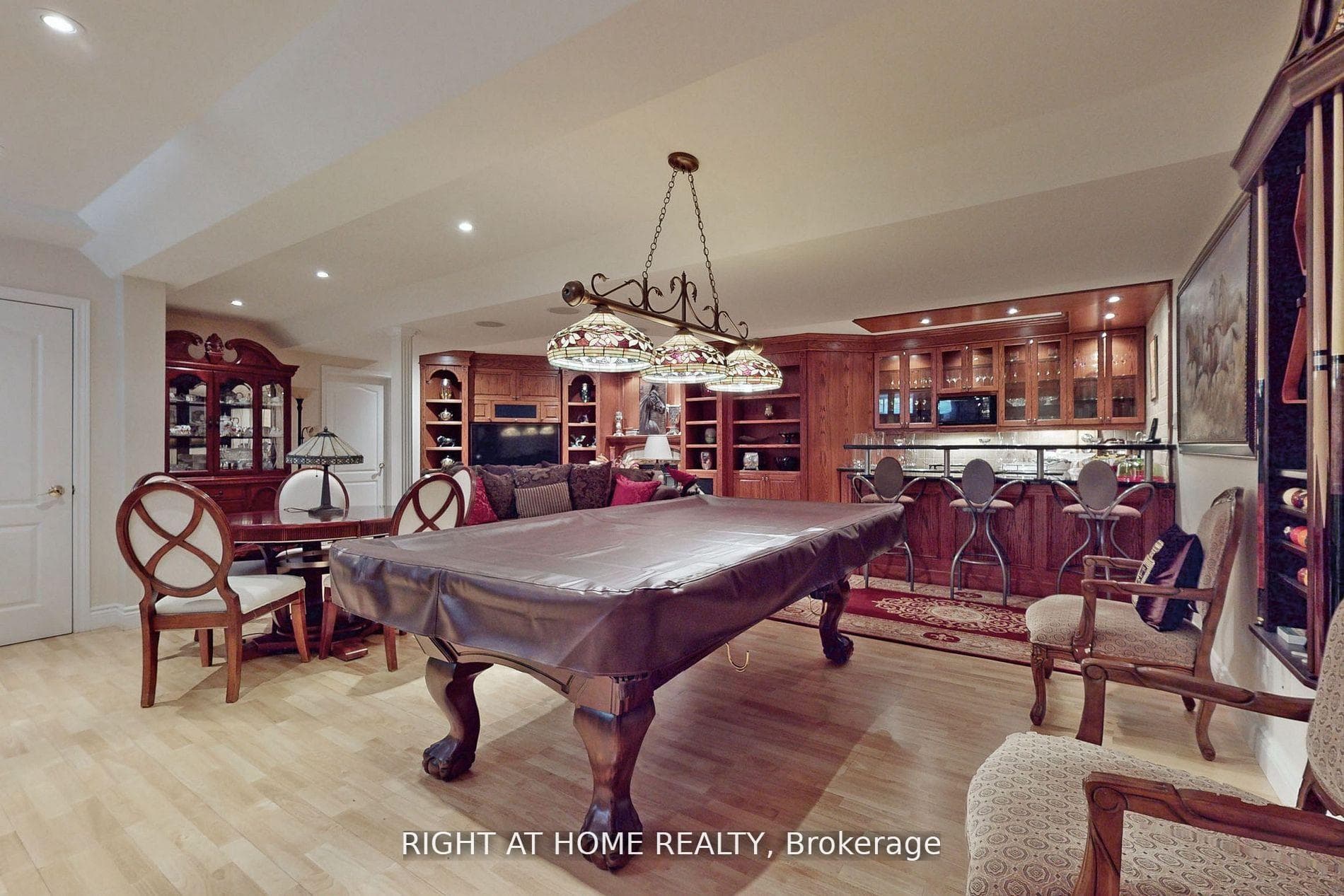 375 Lakeshore Road photo 33