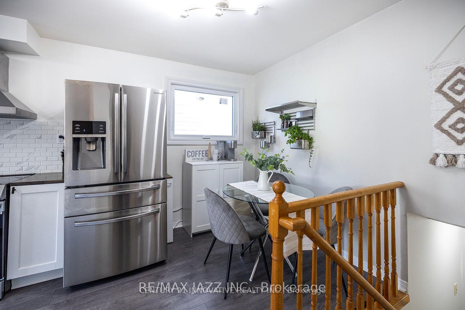 125 Peacock Boulevard photo 13