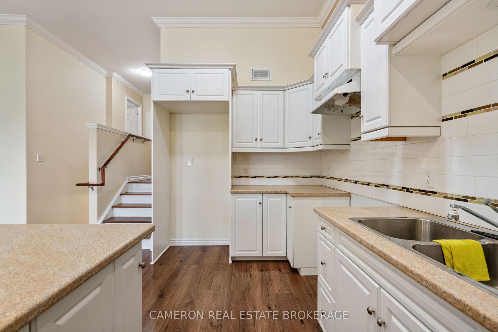 5 Blackburn Drive photo 10