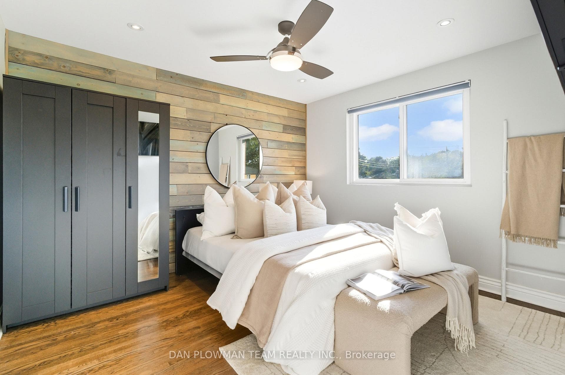 22 Athenia Court photo 10