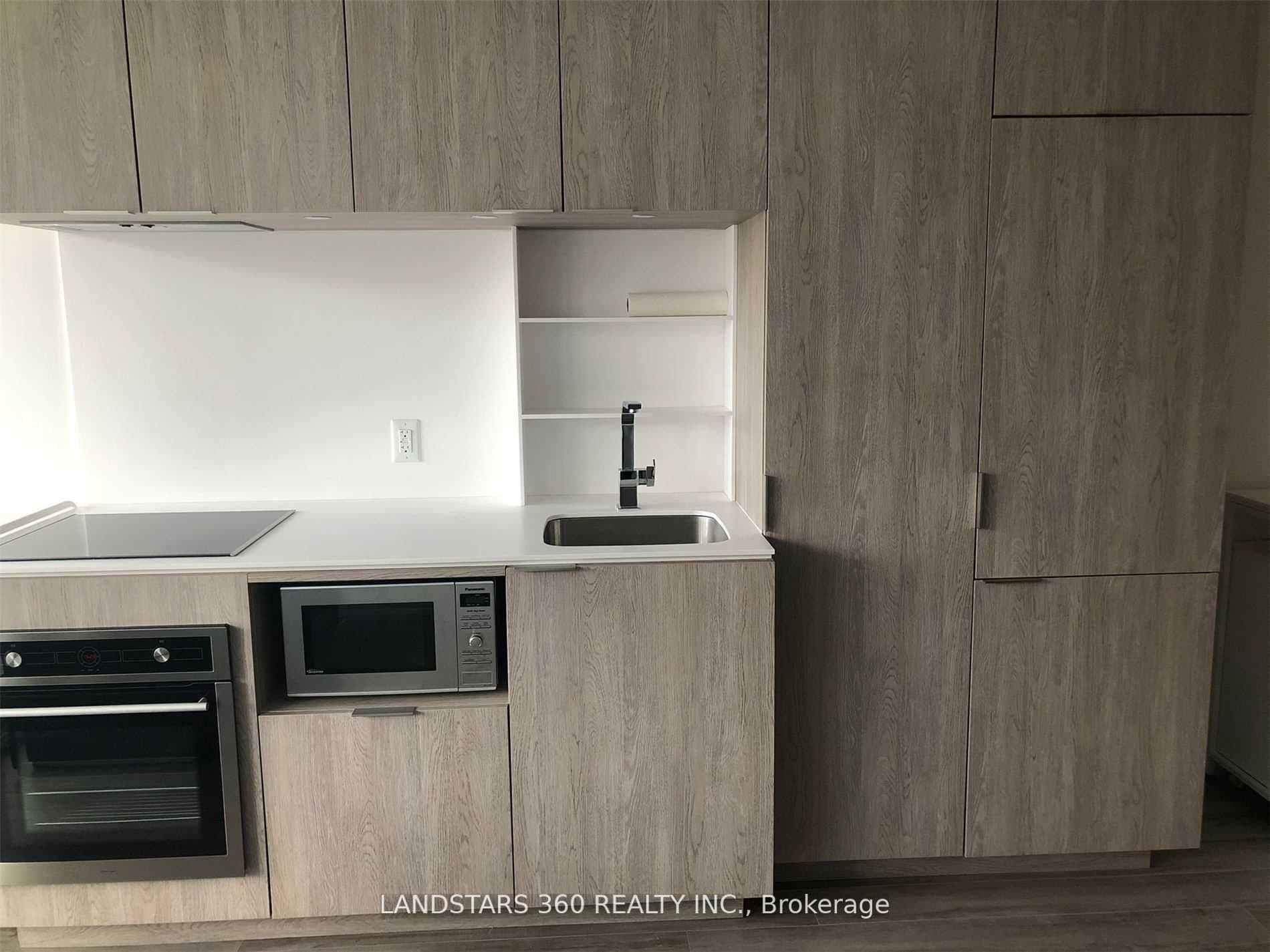 77 Shuter Street Unit 609 photo 10