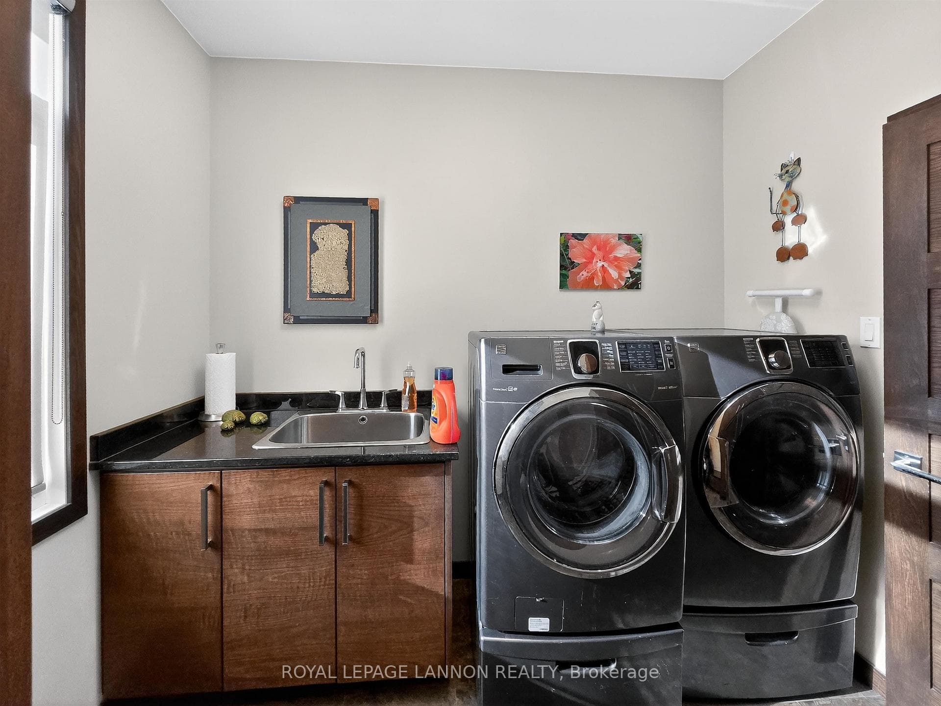 2737 Birch Beach photo 32