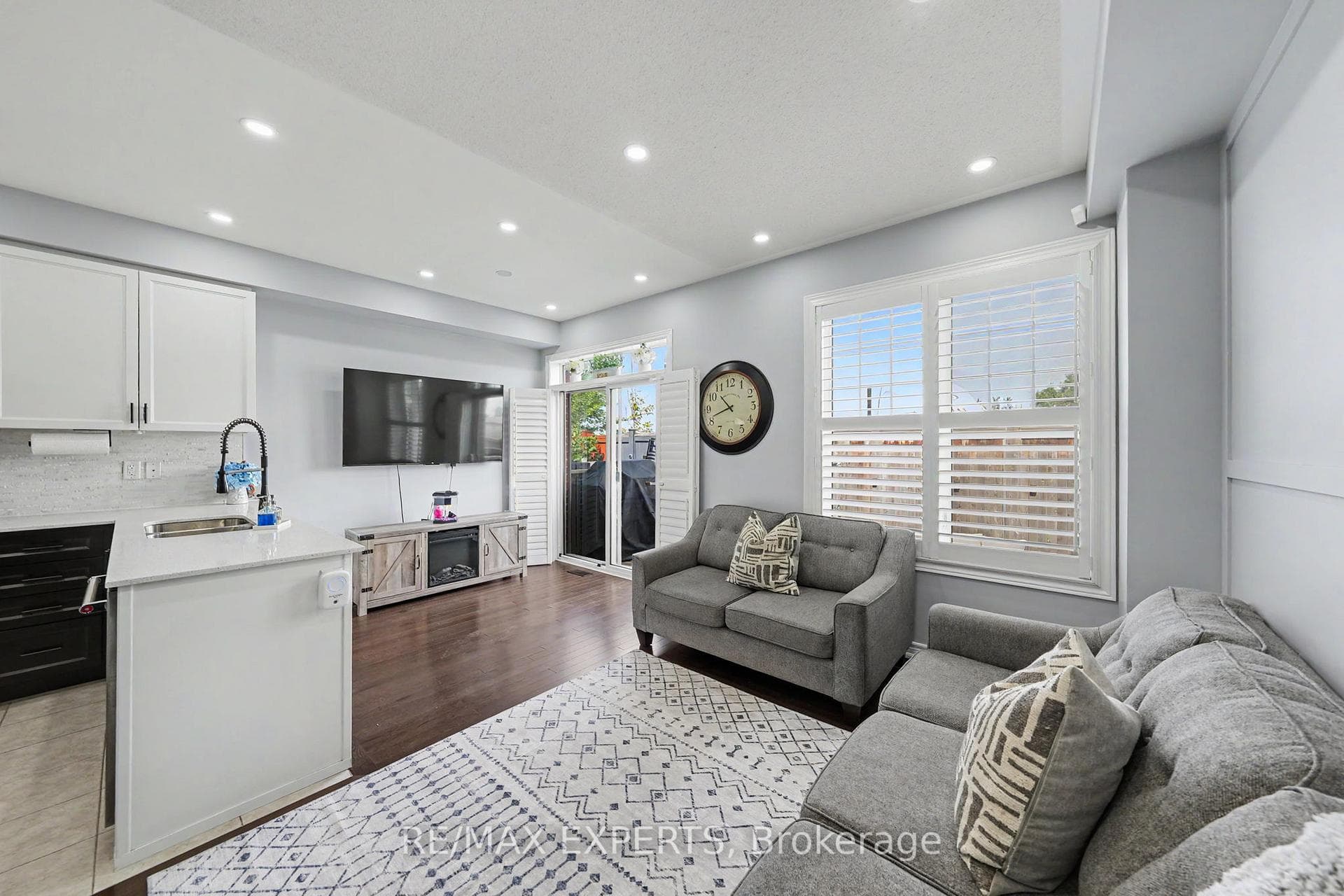 8 Morra Avenue photo 16