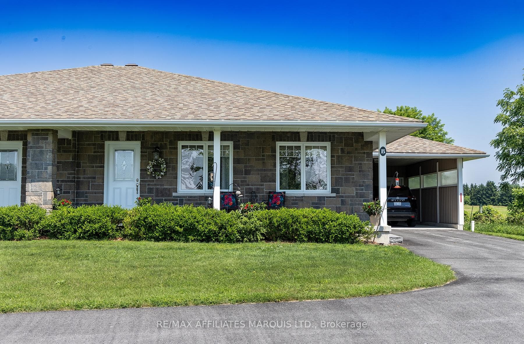 12057 LAKESHORE Drive photo 6
