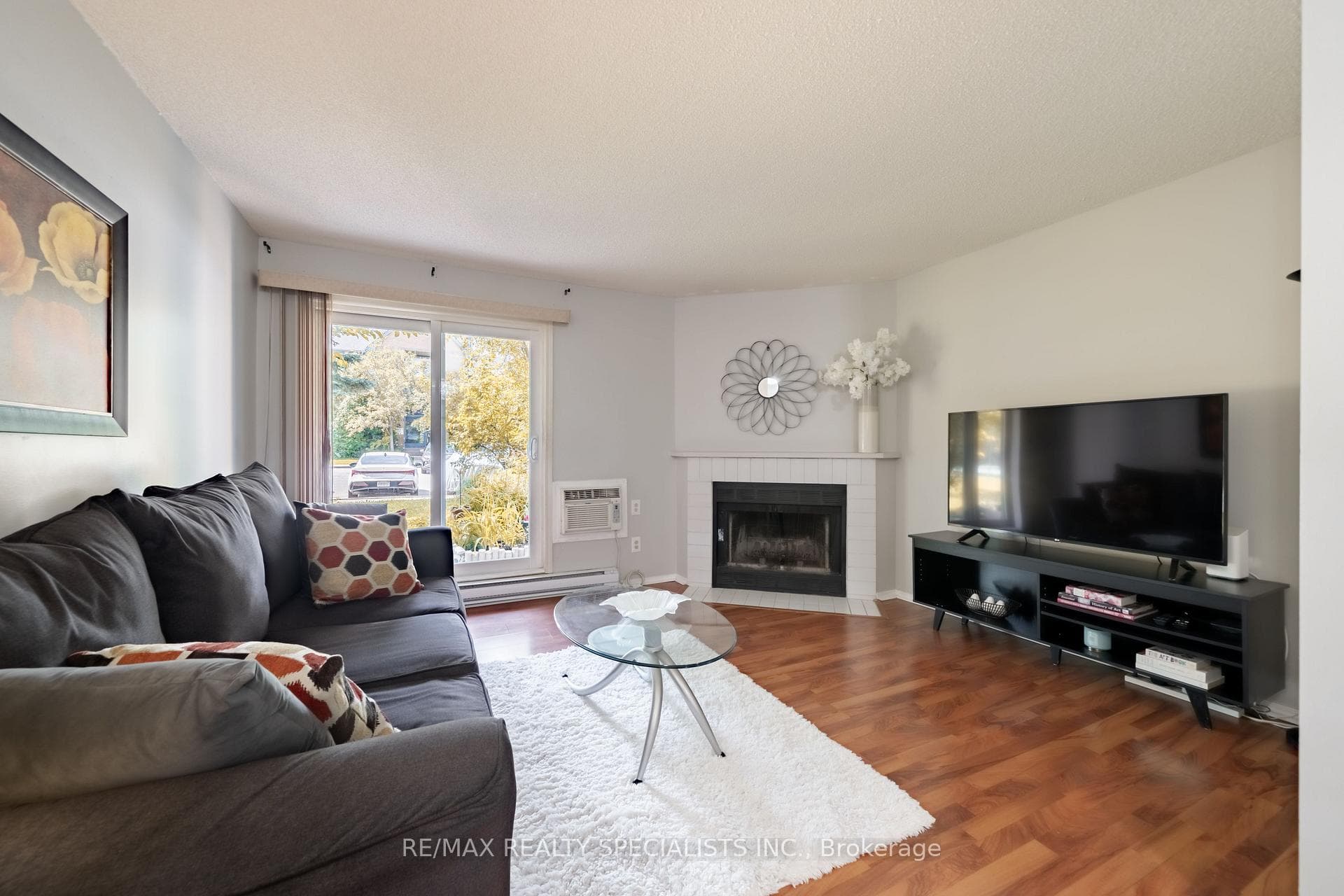 95 Trailwood Drive Unit 612 photo 11