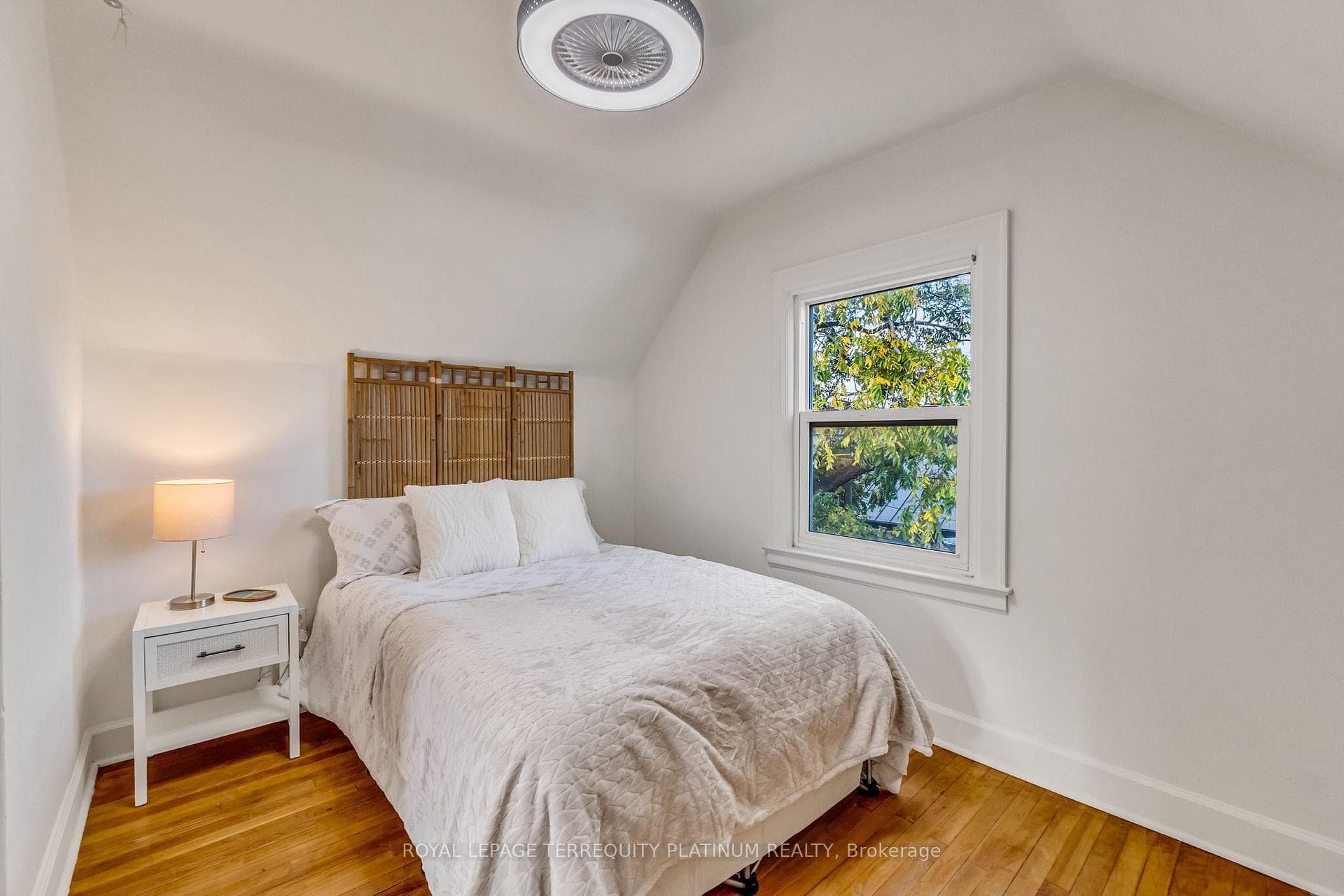 10 Locarno Avenue photo 21