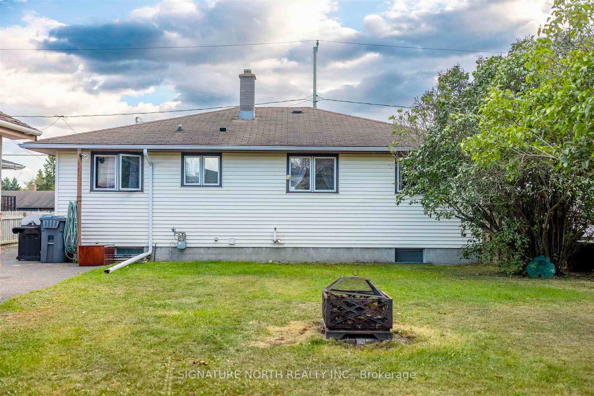 96 Milne Street photo 26