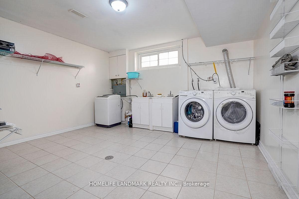 19 Stubbs Drive photo 23