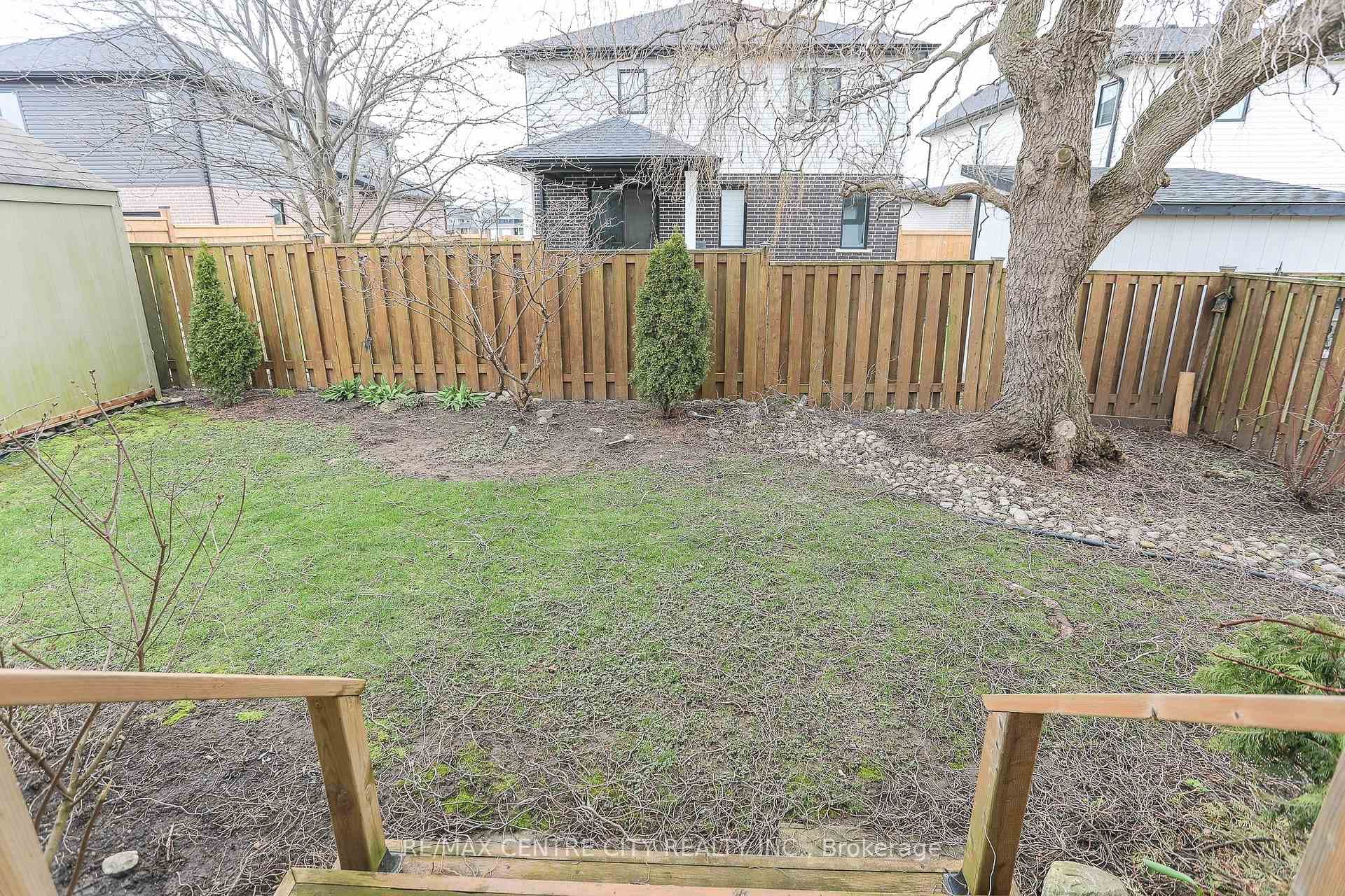 455 Highview Drive photo 40