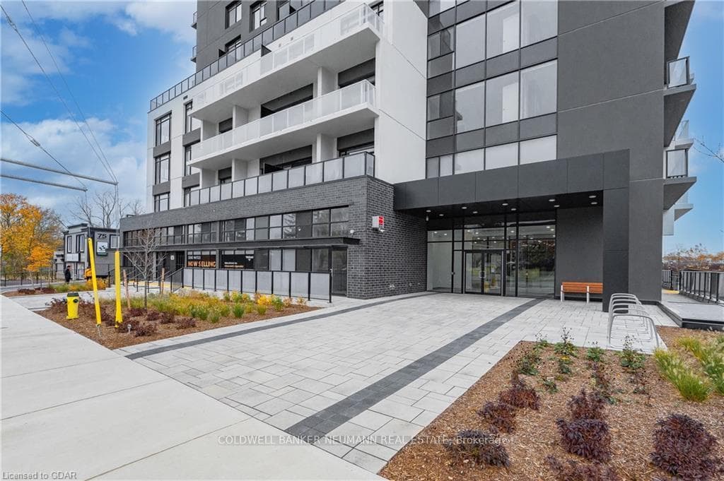 71 Wyndham Street Unit 1202 photo 28