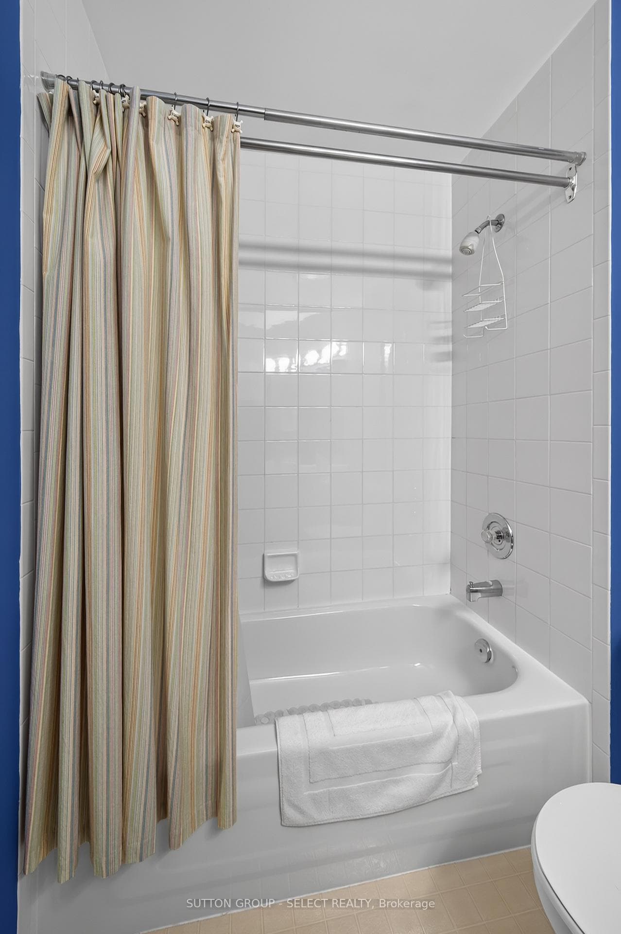 99 Edgevalley Road Unit 43 photo 19